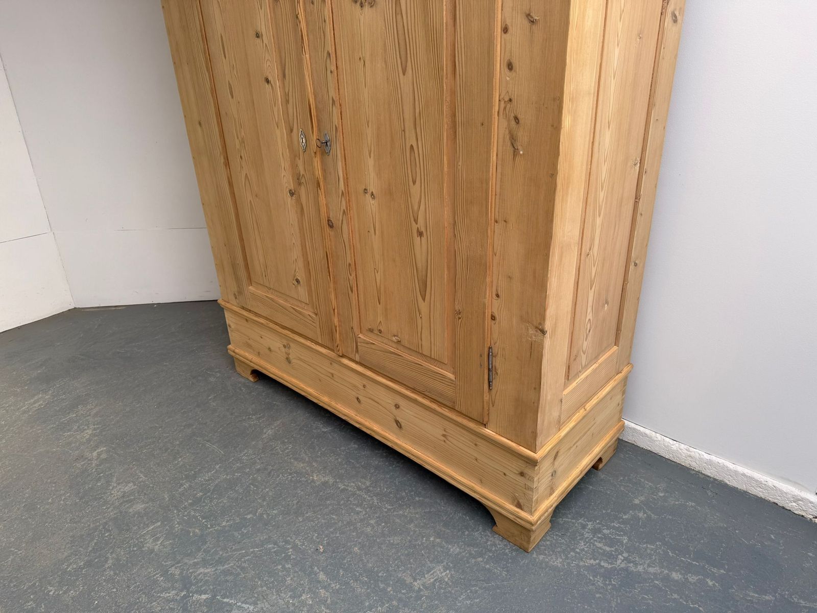 An Amazing Georgian Pine Knockdown Wardrobe To Paint /Wax photo 1395.0