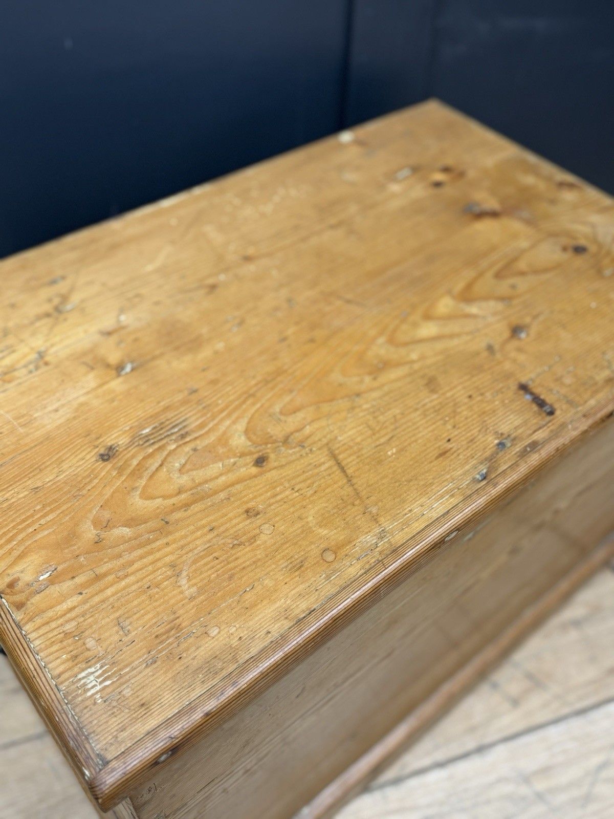 Antique Old Pine Storage Chest Blanket Box Coffee Table Trunk Bedroom Storage photo buy