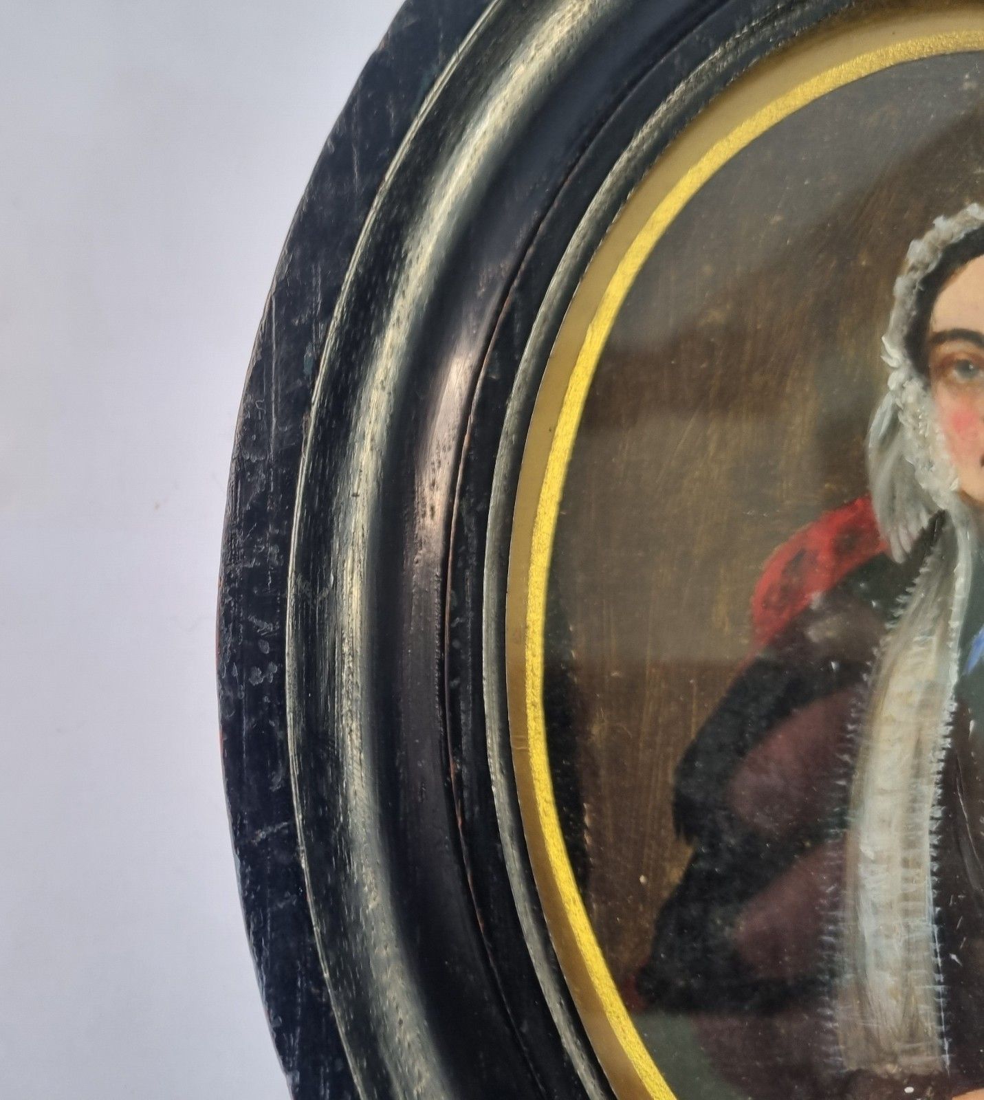Small Antique 19th Century Oil Painting Portrait Woman Oval Framed 23.5cm X 20cm photo vintage
