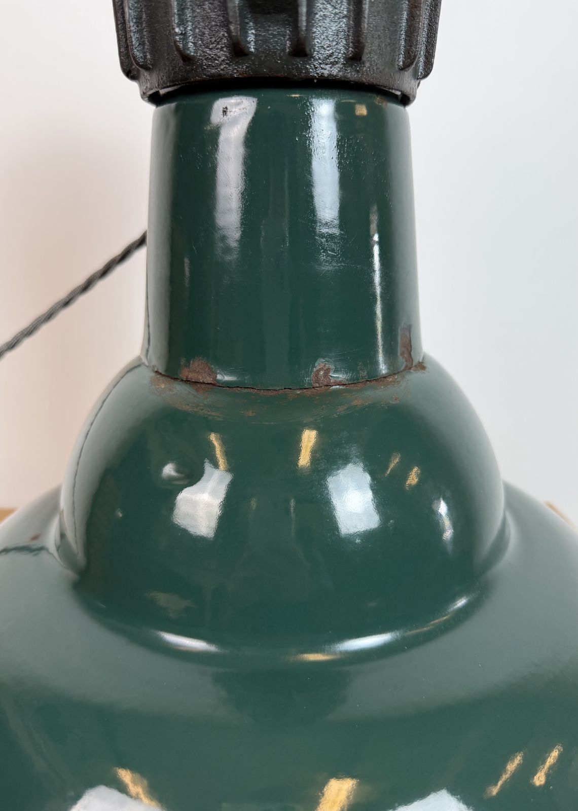 photo vintage Industrial French Petrol Enamel Pendant Lamp From Sammode, 1950s
