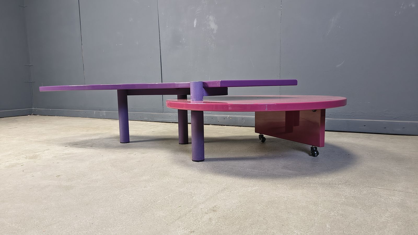 photo furniture Maurizio Salvato Rotating Burlwood Coffee Table For Saporiti Italia, 1980s