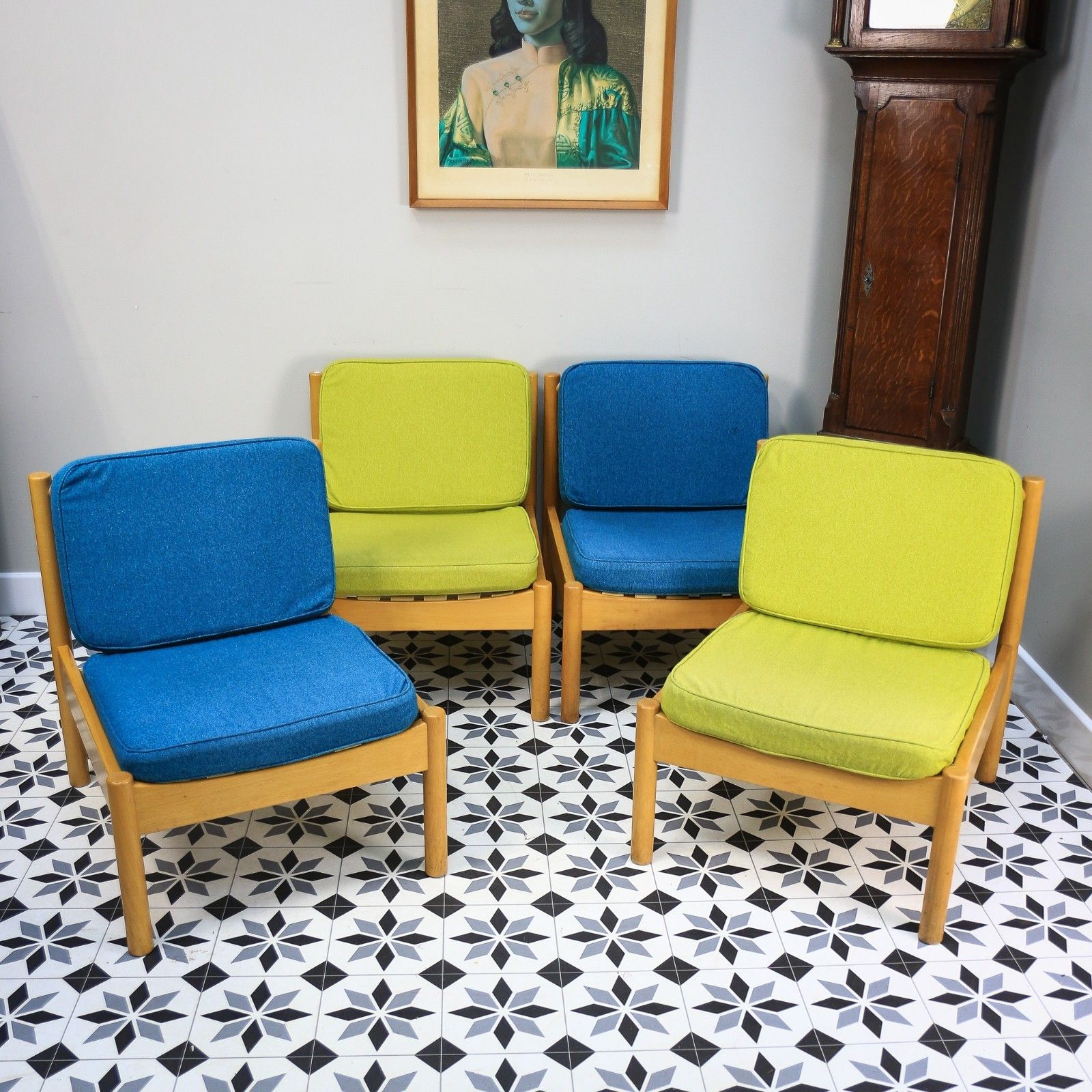 Ercol 747 Modular Lounge Chairs Set Of 4 In Teal And Green.