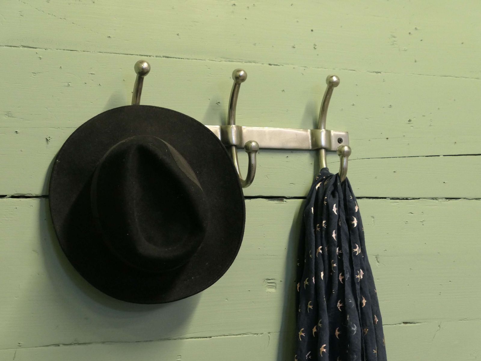 Very Stylish Chrome Cloakroom Coat Rack The Rack Has 3 Double Swan Neck Hooks photo vinterior