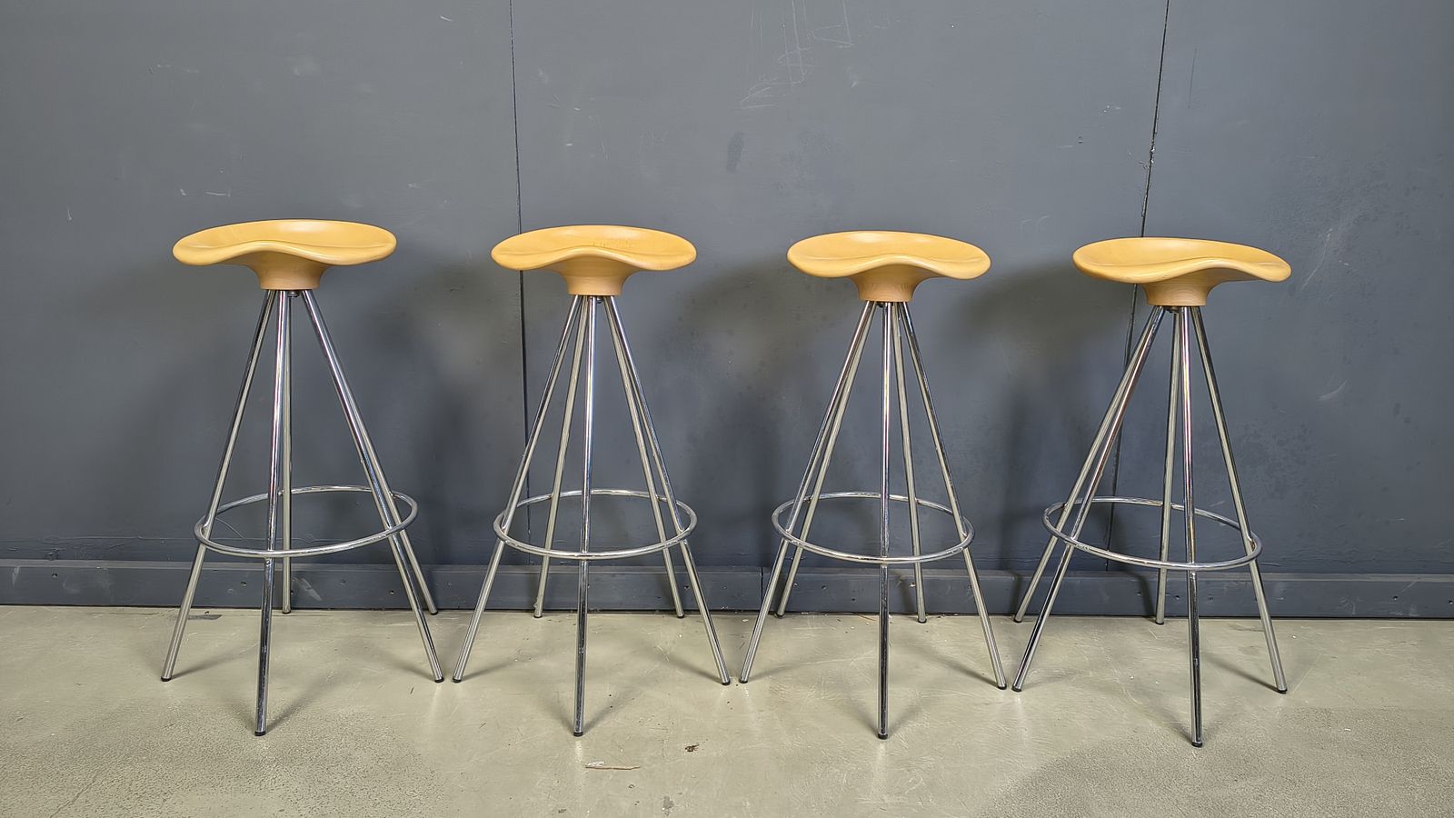 Set Of Jamaica Swivel Bar Stools By Pepe Cortès For Bd Barcelona, 1990s