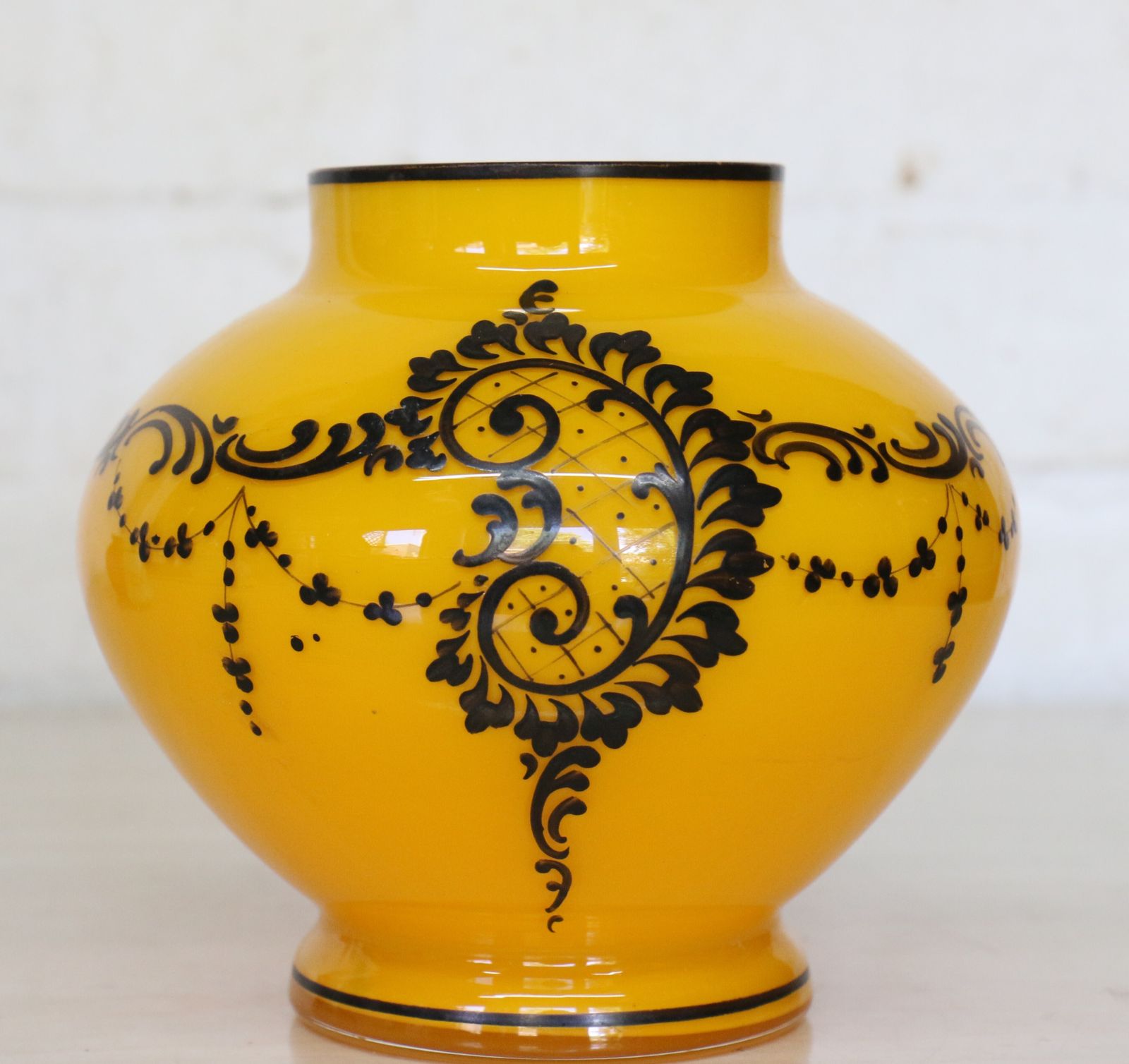 An Antique Bohemian Tango Art Glass Vase Kralik Loetz Very Striking Orange & Black photo 100.0