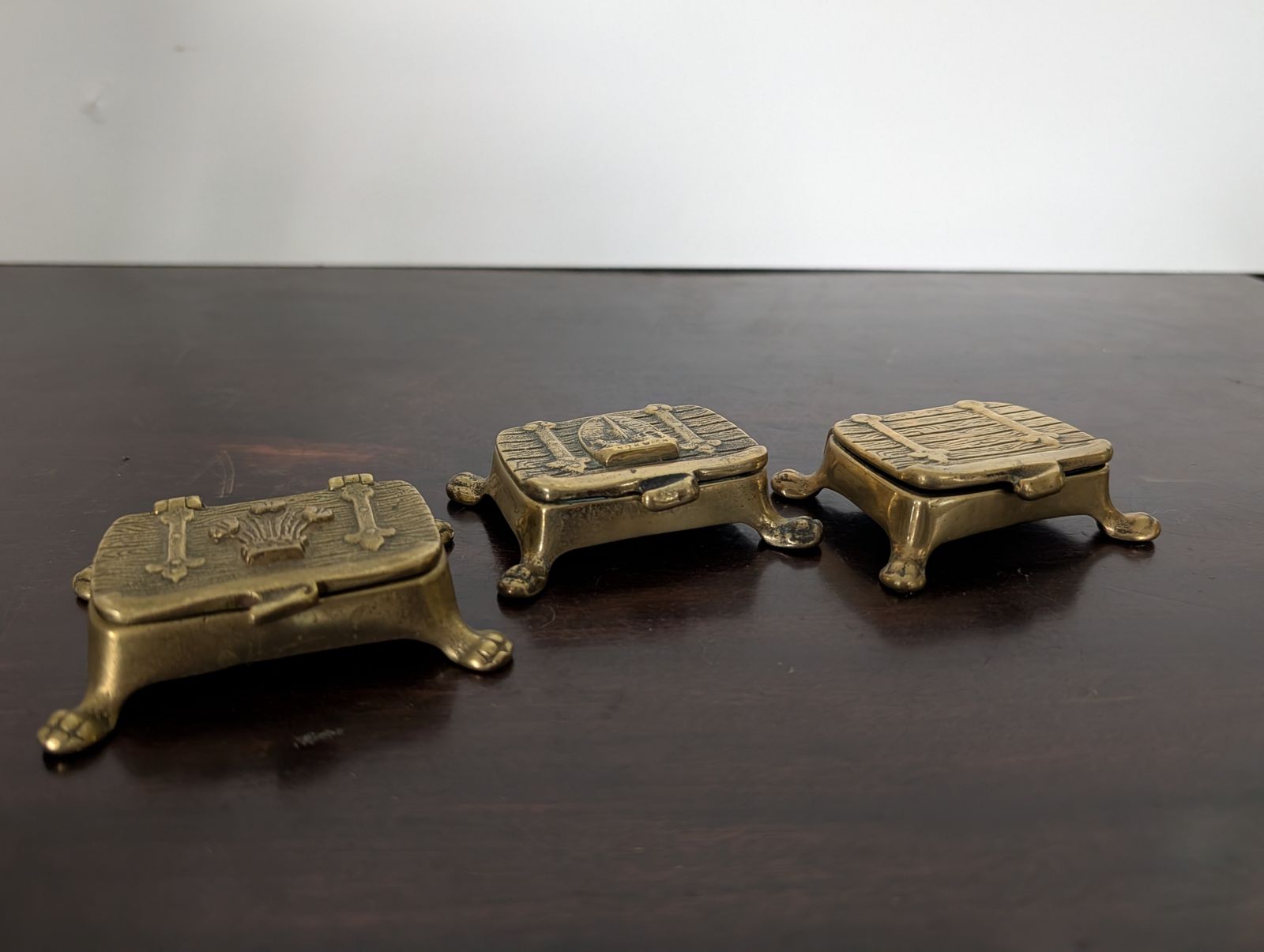 Trio Of Vintage Peerage England Embossed Brass Trinket Boxes photo vinterior