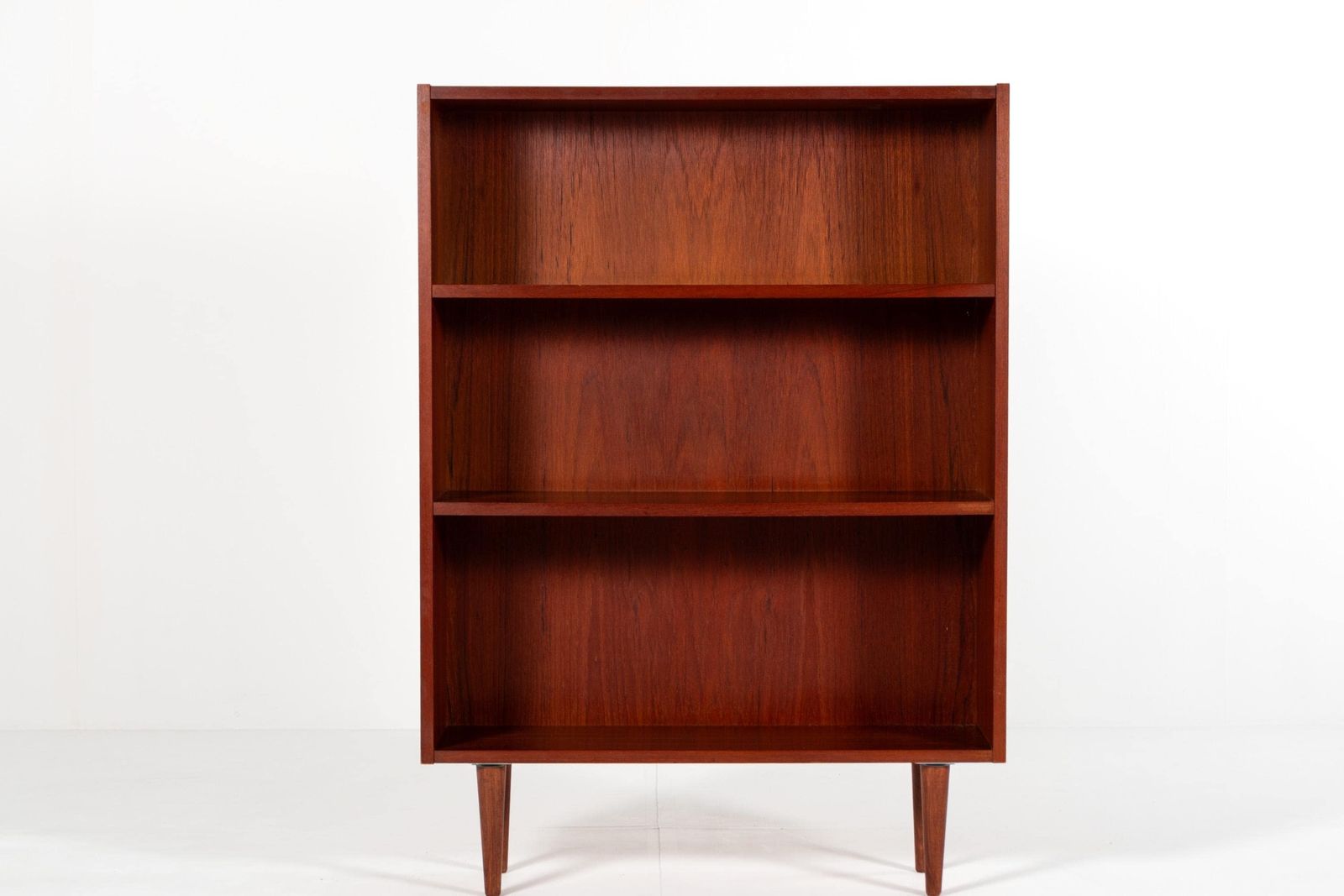 Danish Mid Century Teak Bookcase, 1960s – Sejling Skabe photo vinterior