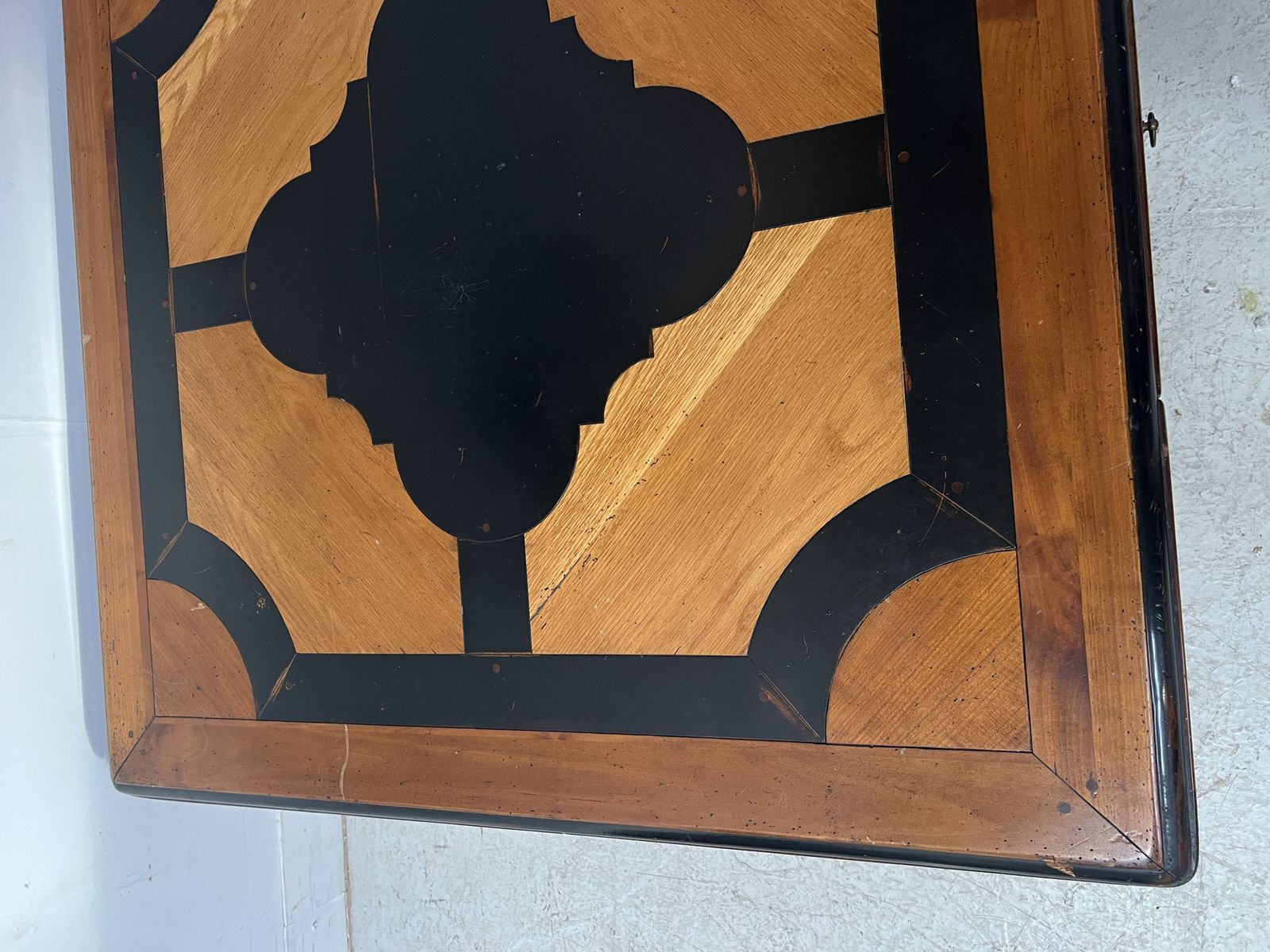 20th Century Wooden Coffee Table With Geometric Decoration photo Furniture