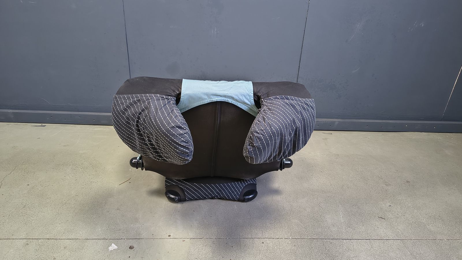 1500.0 Wink Easy Chair Designed By Toshiyuki Kita For Cassina, 1980s photo