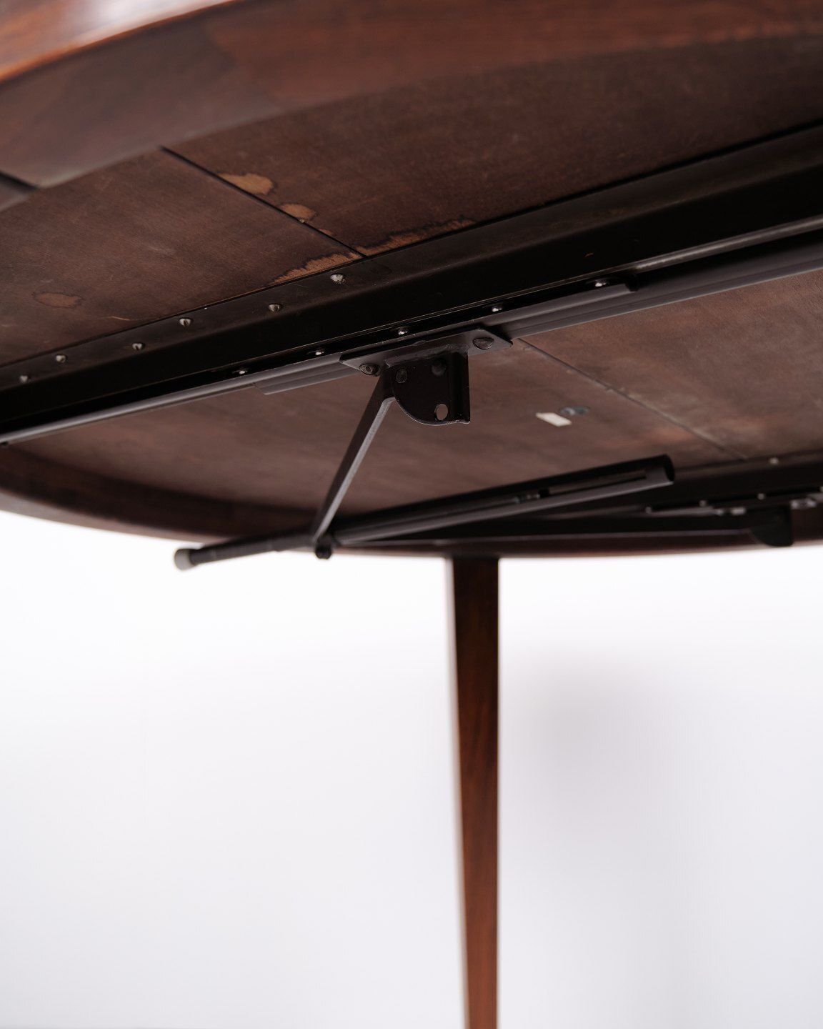 Severin Hansen Round Dining Table Model 57 In Rosewood With Extension, Haslev Furniture Factory, 1960s photo vinterior