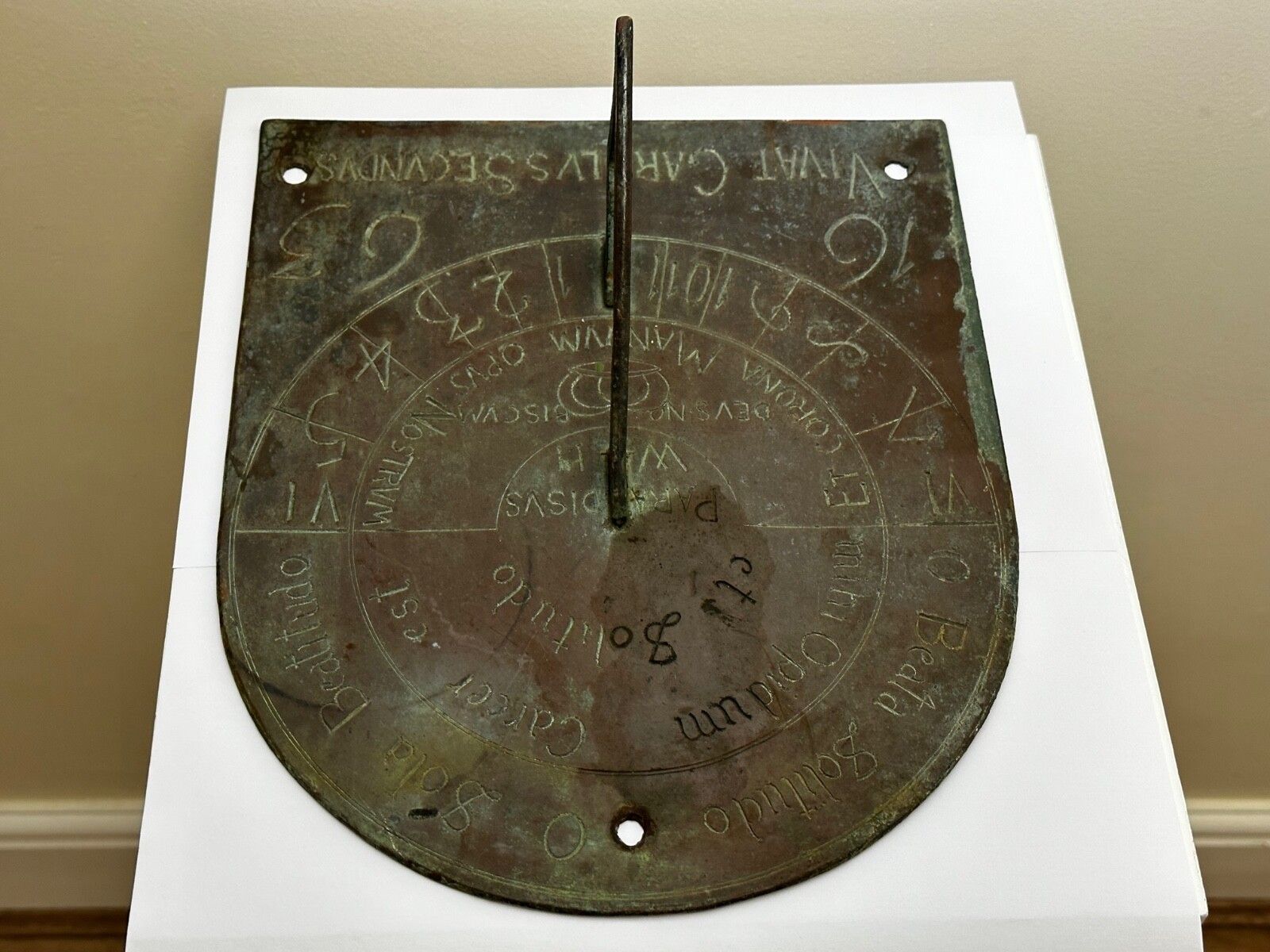 17th Century Bronze Garden Sundial Plate Gnomon Timepiece King Charles II Lives photo vintage