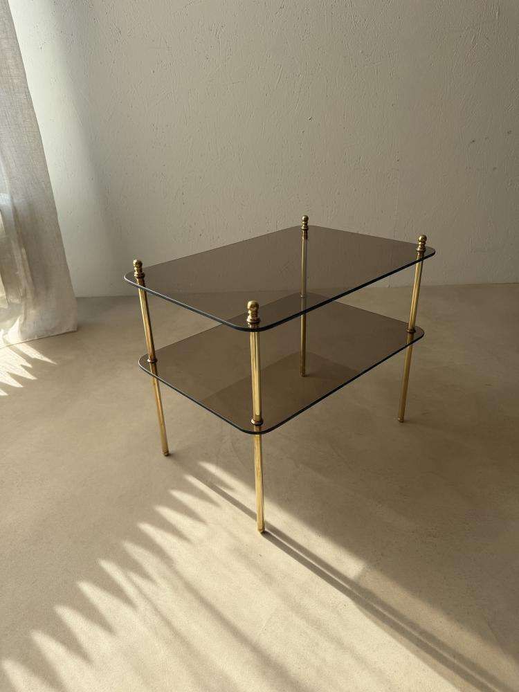 Vintage Bijzettafel Met Rookglas En Messing, Ca. Jaren 1970 photo buy