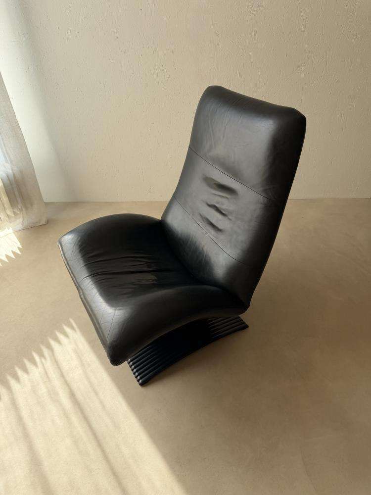 Artifort Wave F773 Armchair Black Leather Peter Van Der Ham 1985 photo Furniture