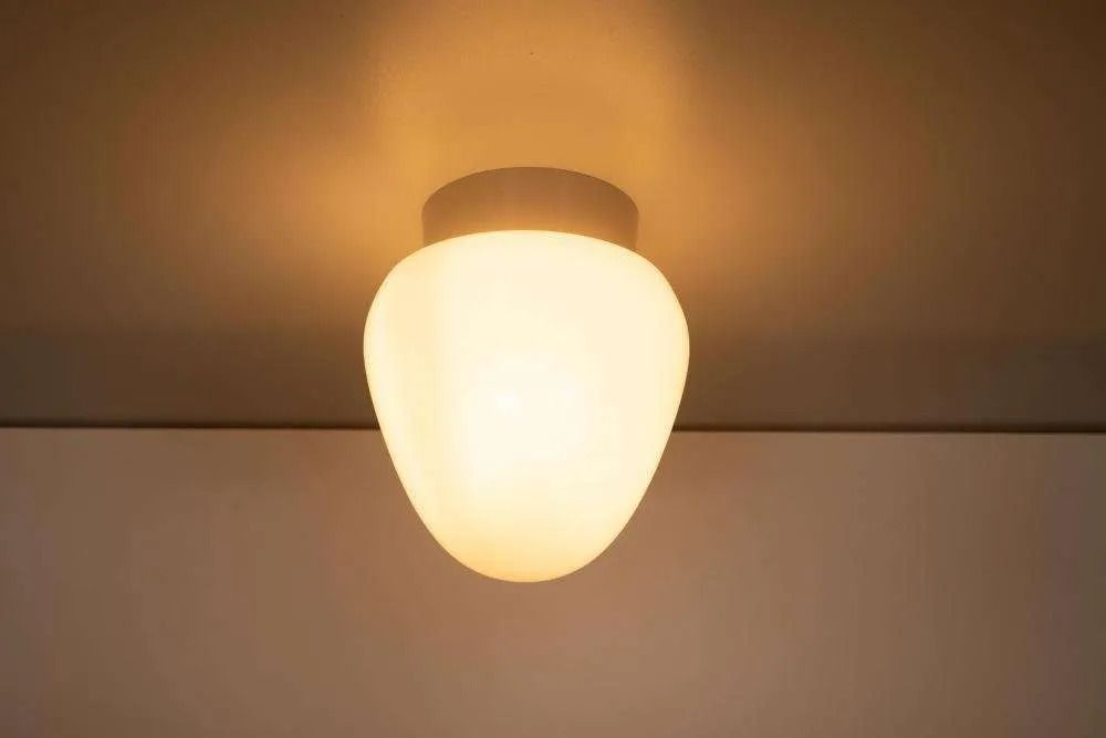photo for sale Vintage Opaline Plafondlamp, Jaren 1950, Minimalistisch Ontwerp.