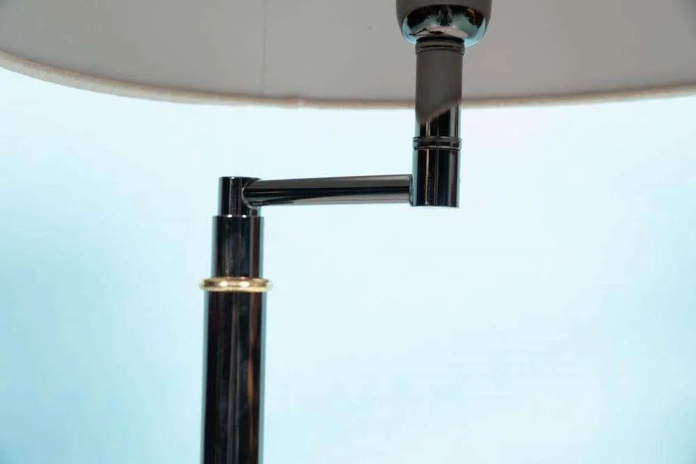 Vintage Tafelamp Uit De Jaren 1970, Memphis Design Elbow Lamp. photo furniture