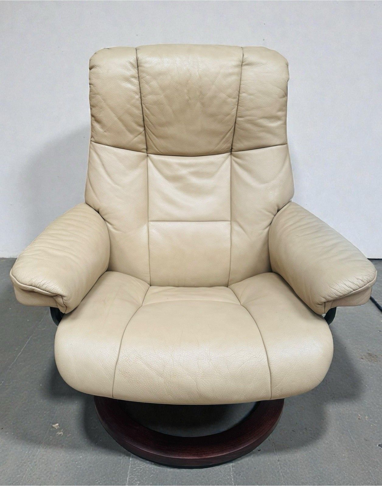 Ekorness Stressless Reclining Armchair  Mayfair Range Super Quality photo 325.0