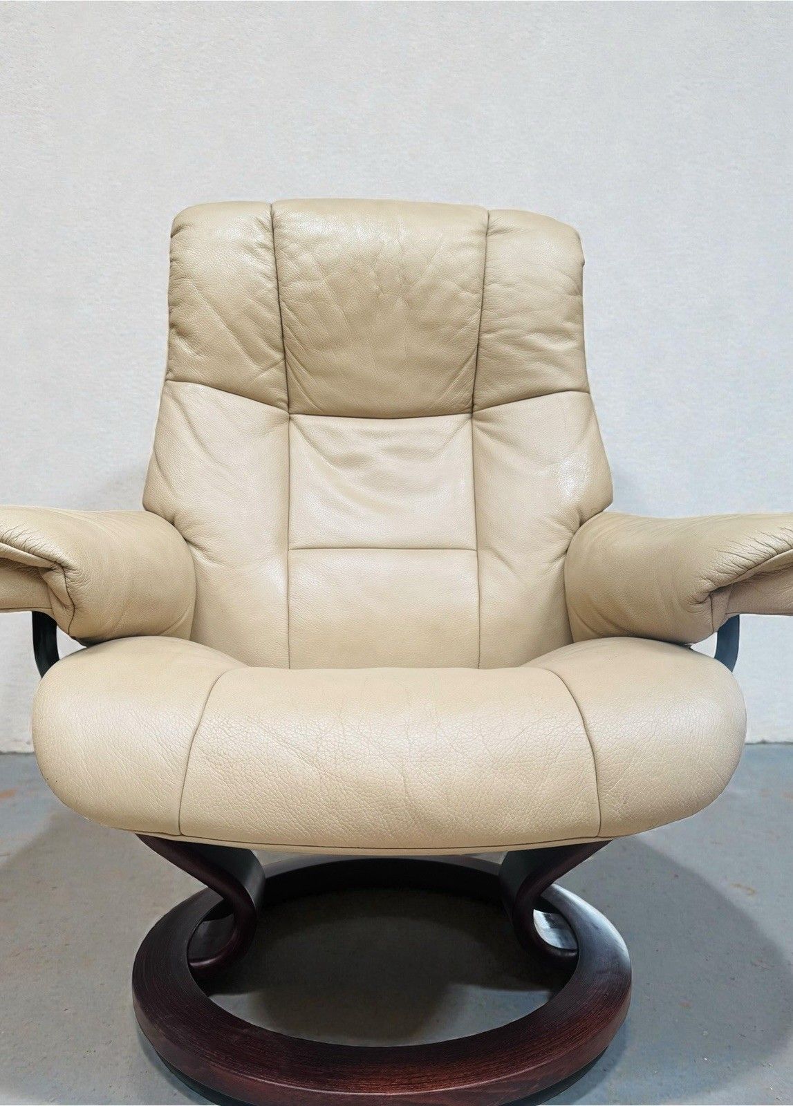 photo furniture Ekorness Stressless Reclining Armchair  Mayfair Range Super Quality