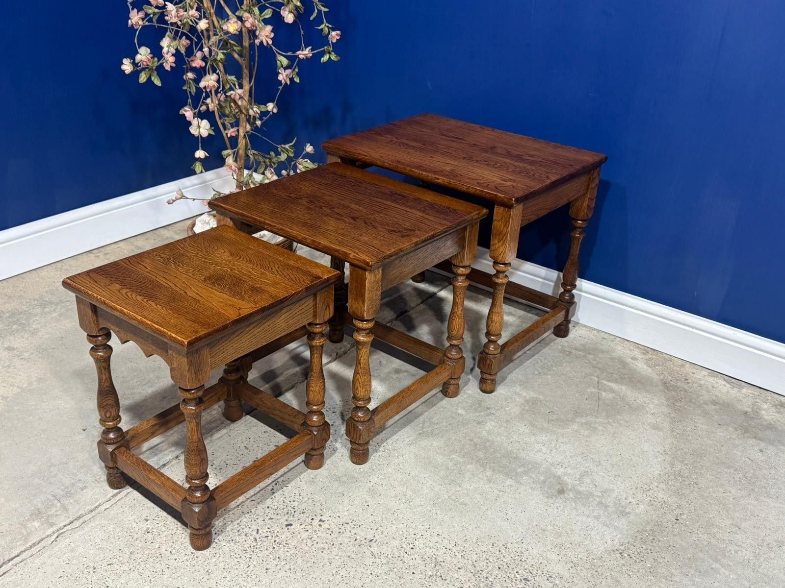 Vintage Oak Nest Of Tables Graduated Nesting Side Tables English Quality photo 65.0