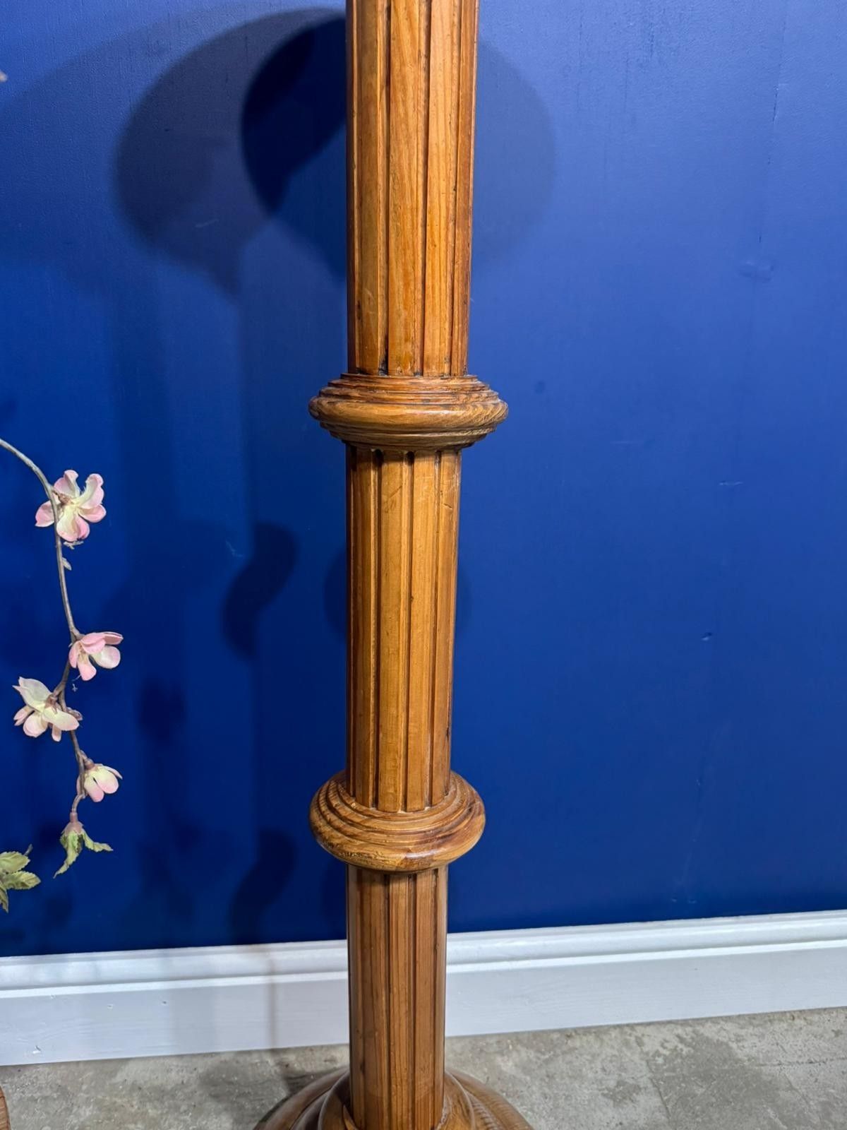 Vintage Plant Stand Wooden Pine Turned Column  Pedestal Jardiniere photo vinterior