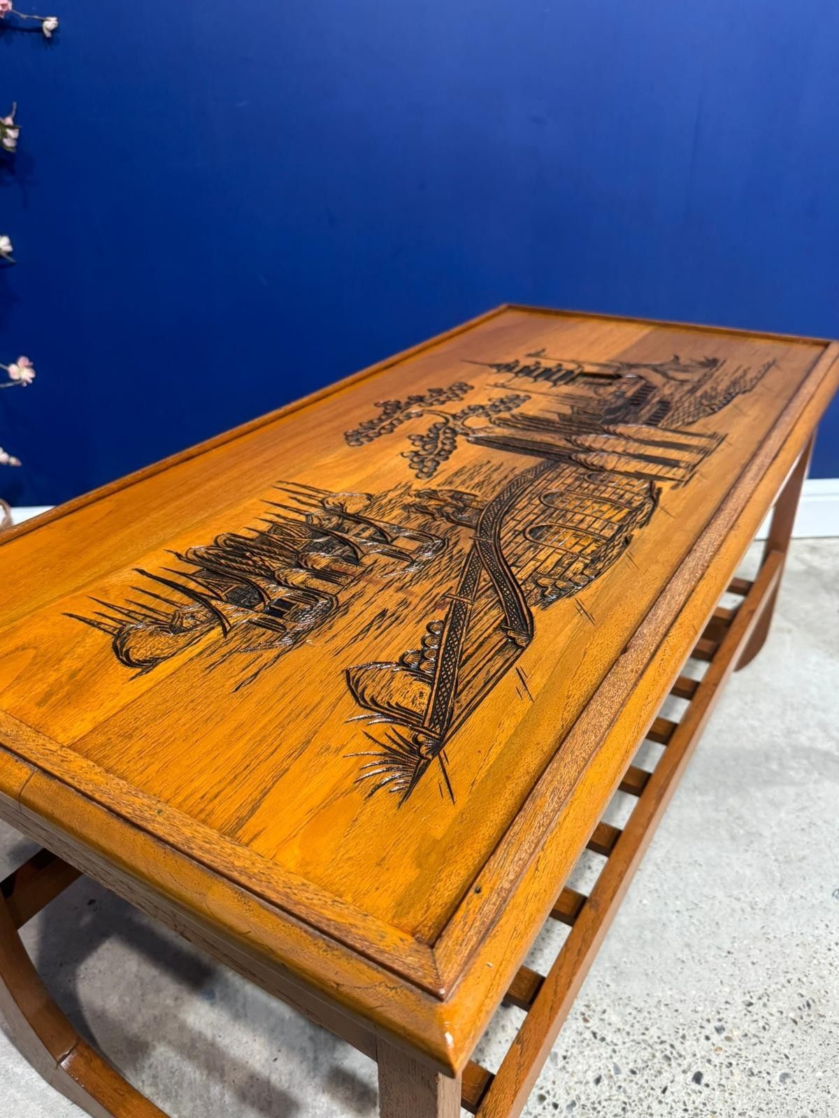 photo furniture Vintage Japanese Wood Coffee Table – Oriental Design Mid Century Asian Carved