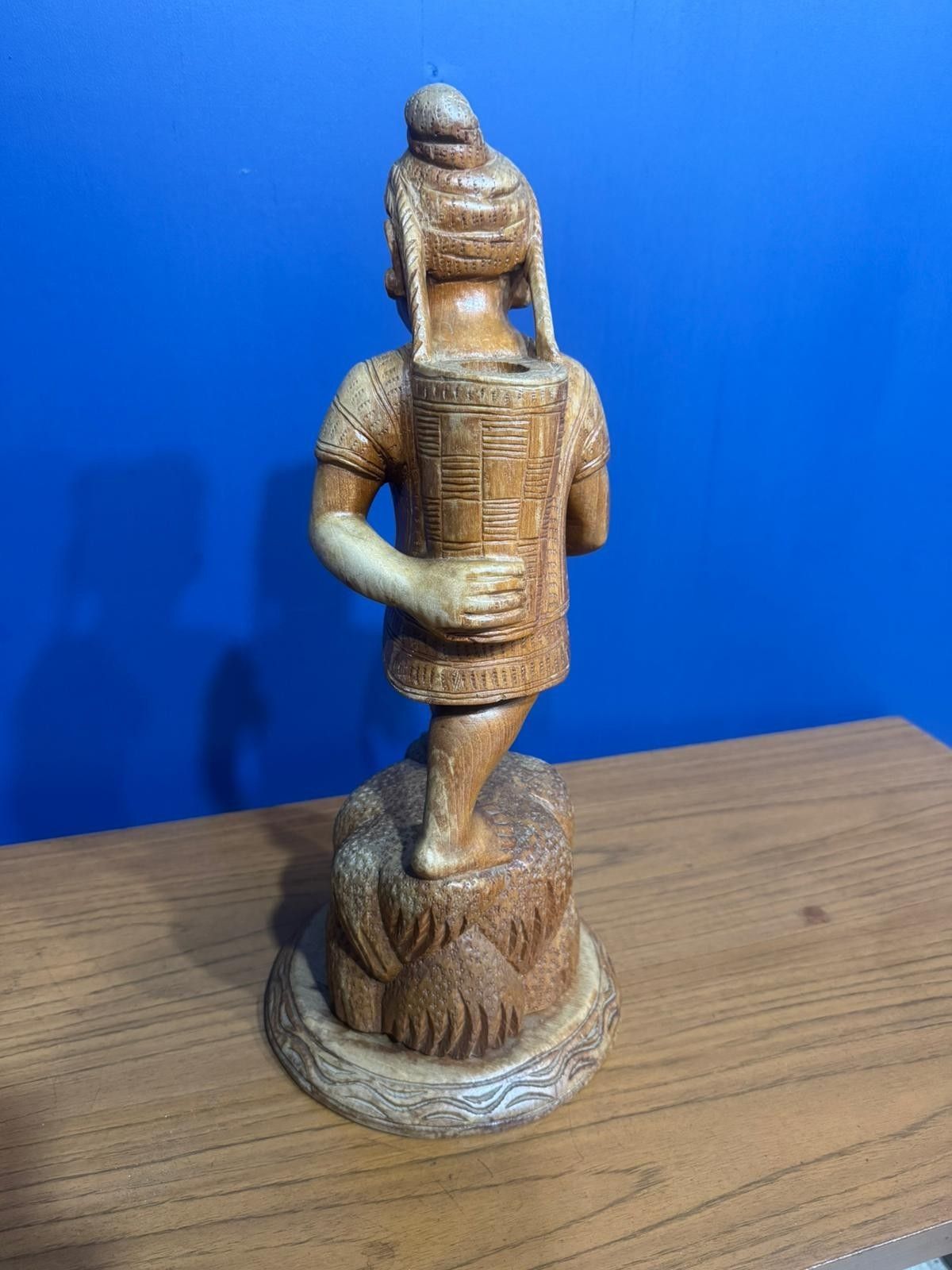Vintage Wood Carved Indonesian Figure Carrying A Basket Sculpture Statue photo buy