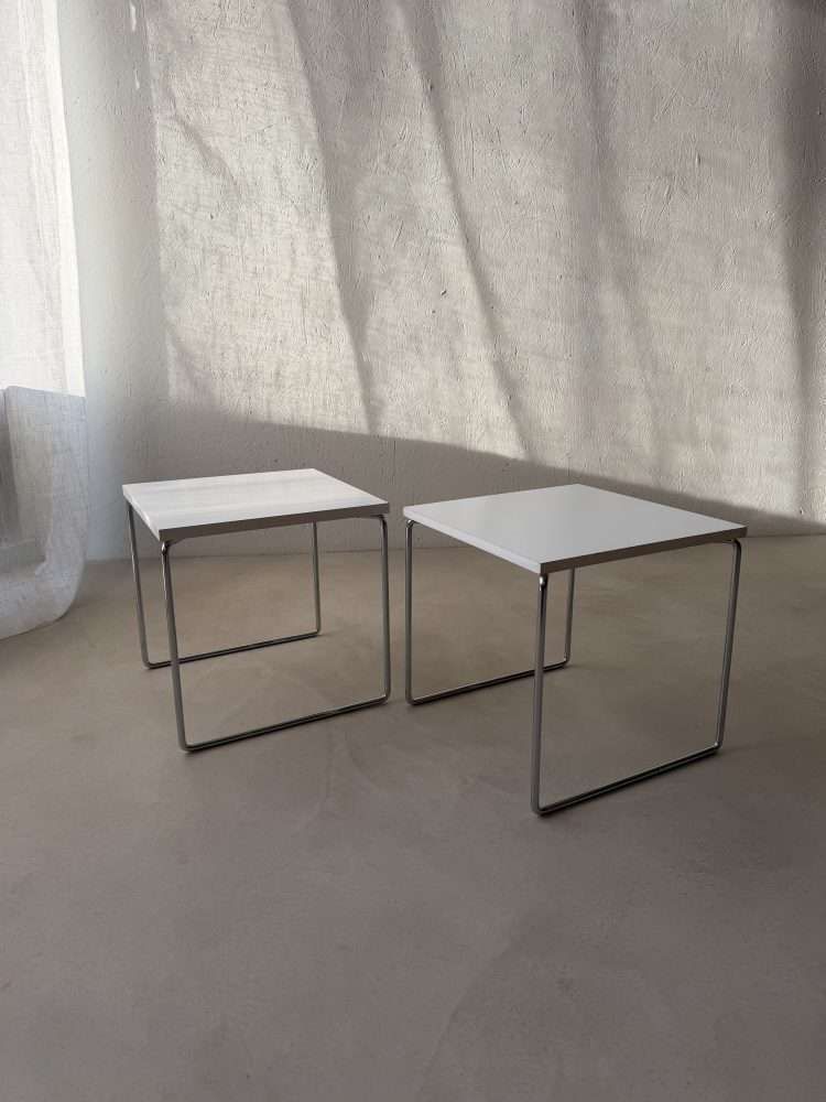 photo furniture Brabantia Bijzettafels Jaren 1970 – Minimalistisch Design