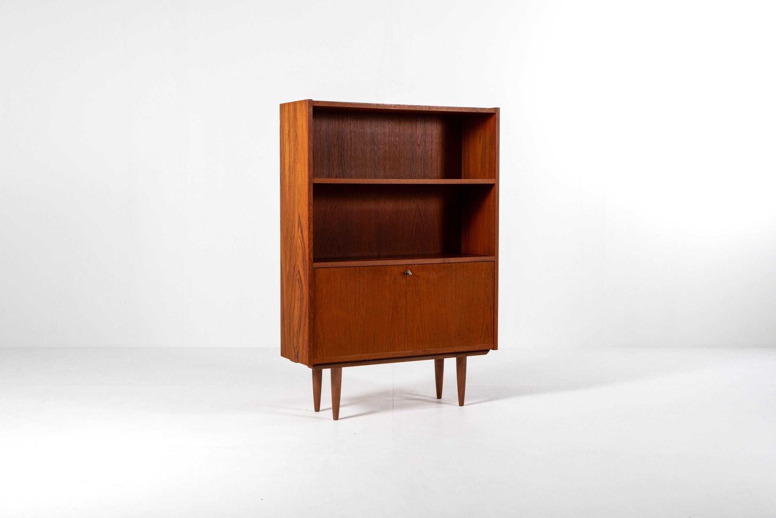 858.0 Danish Mid Century Teak Bookcase Cabinet, 1960s – Sejling Skabe photo