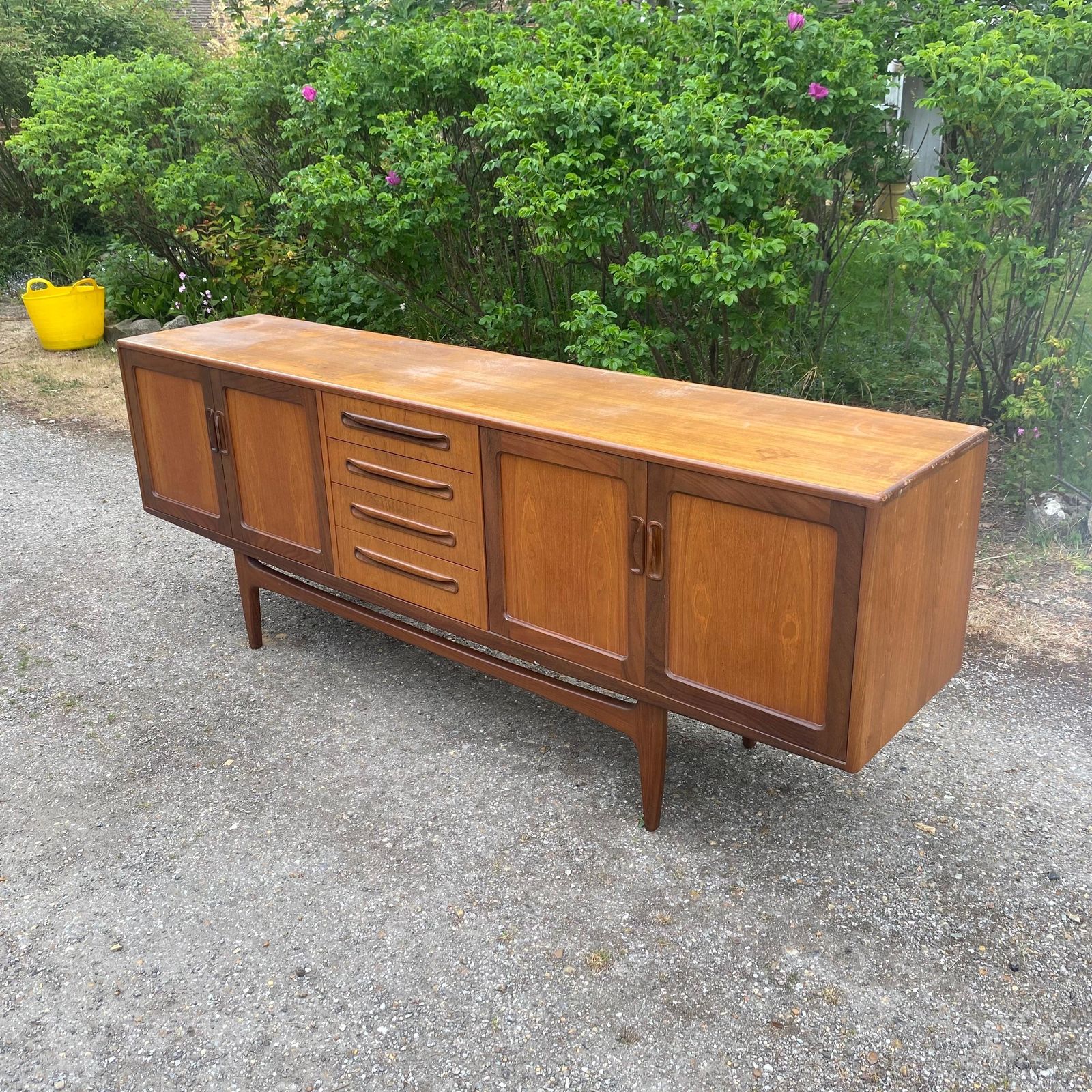 photo vinterior Matched Pair Of G Plan Mid Century Modern Blonde Fresco Sideboards By Gomme