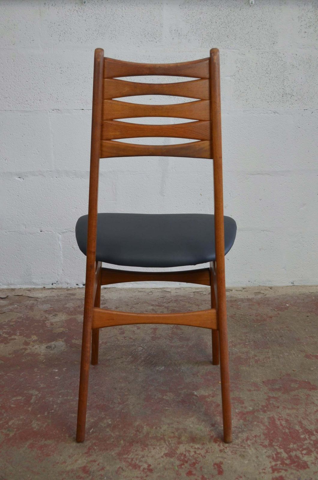 A Set Of Six Boltinge Stolefabrik Dining Chairs. photo 2100.0