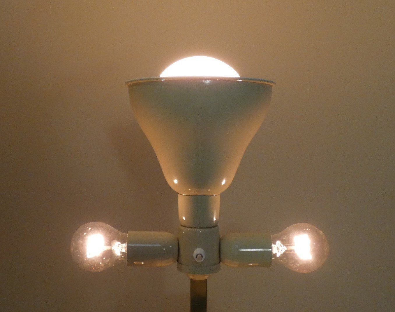 Brass, Steel, And Acrylic Glass Table Lamp, Italy, 1970s photo 1100.0