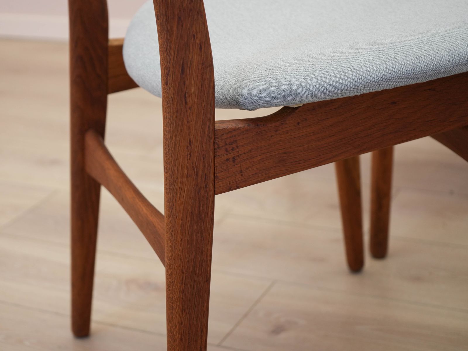 Furniture Set Of Four Chairs Ch30, Danish Design, 1960s, Designer: Hans J. Wegner photo