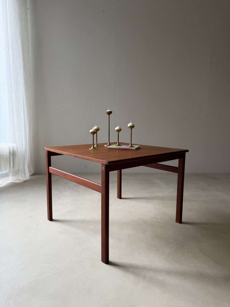 photo furniture Alf Svensson Teakhouten Salontafel Jaren 1960 Mid Century Design