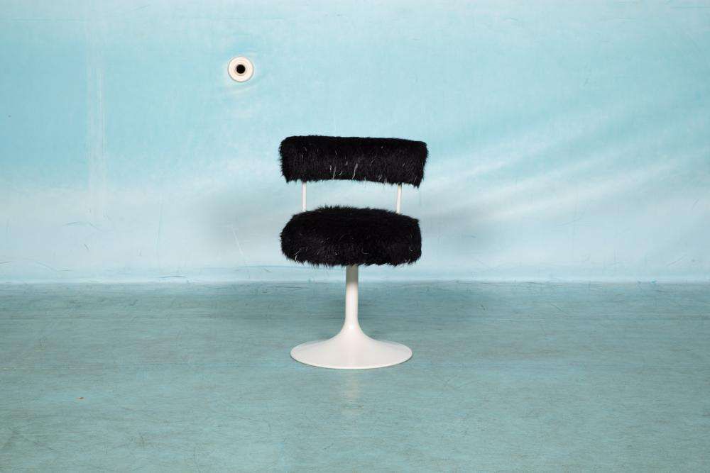 Space Age Design Stoel Jaren Zestig, Pluche Kruk Trompetvoet photo for sale