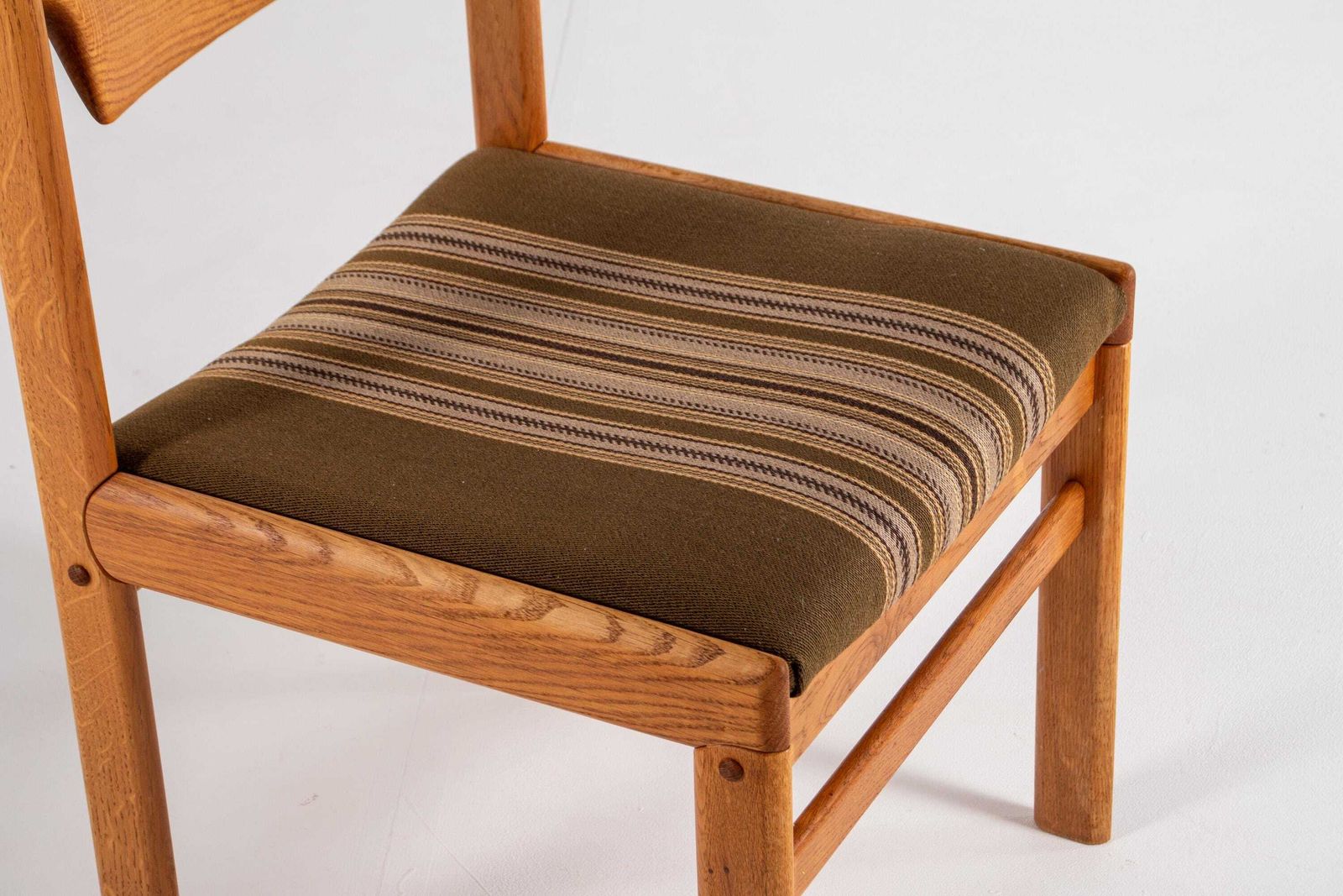 photo for sale Set Of 6 Oak Dining Chairs By H.W. Klein For Bramin, Denmark, 1960s