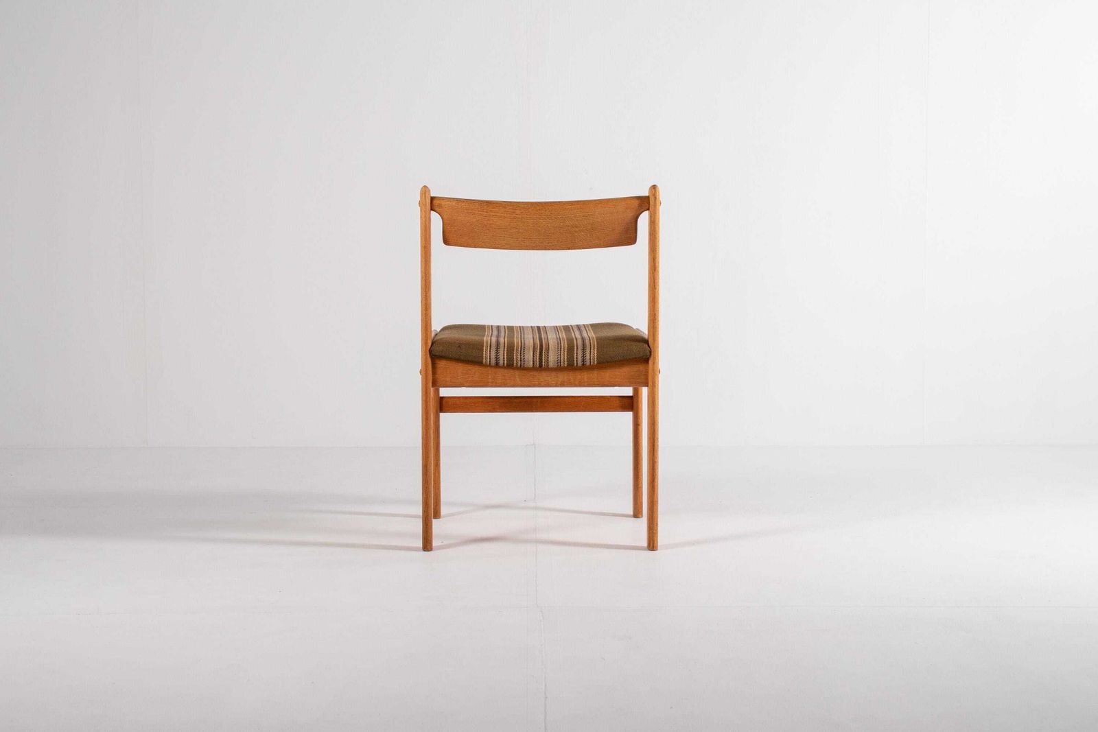 photo buy Set Of 6 Oak Dining Chairs By H.W. Klein For Bramin, Denmark, 1960s