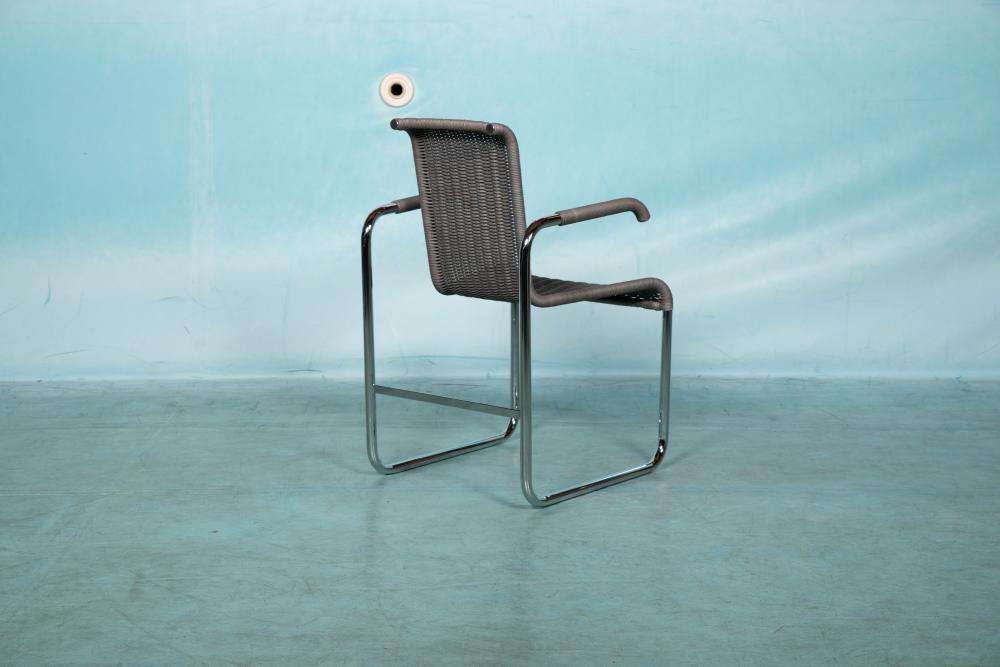 Vintage Fauteuil Tecta B20, Minimalistische Buisstoel photo Meubels