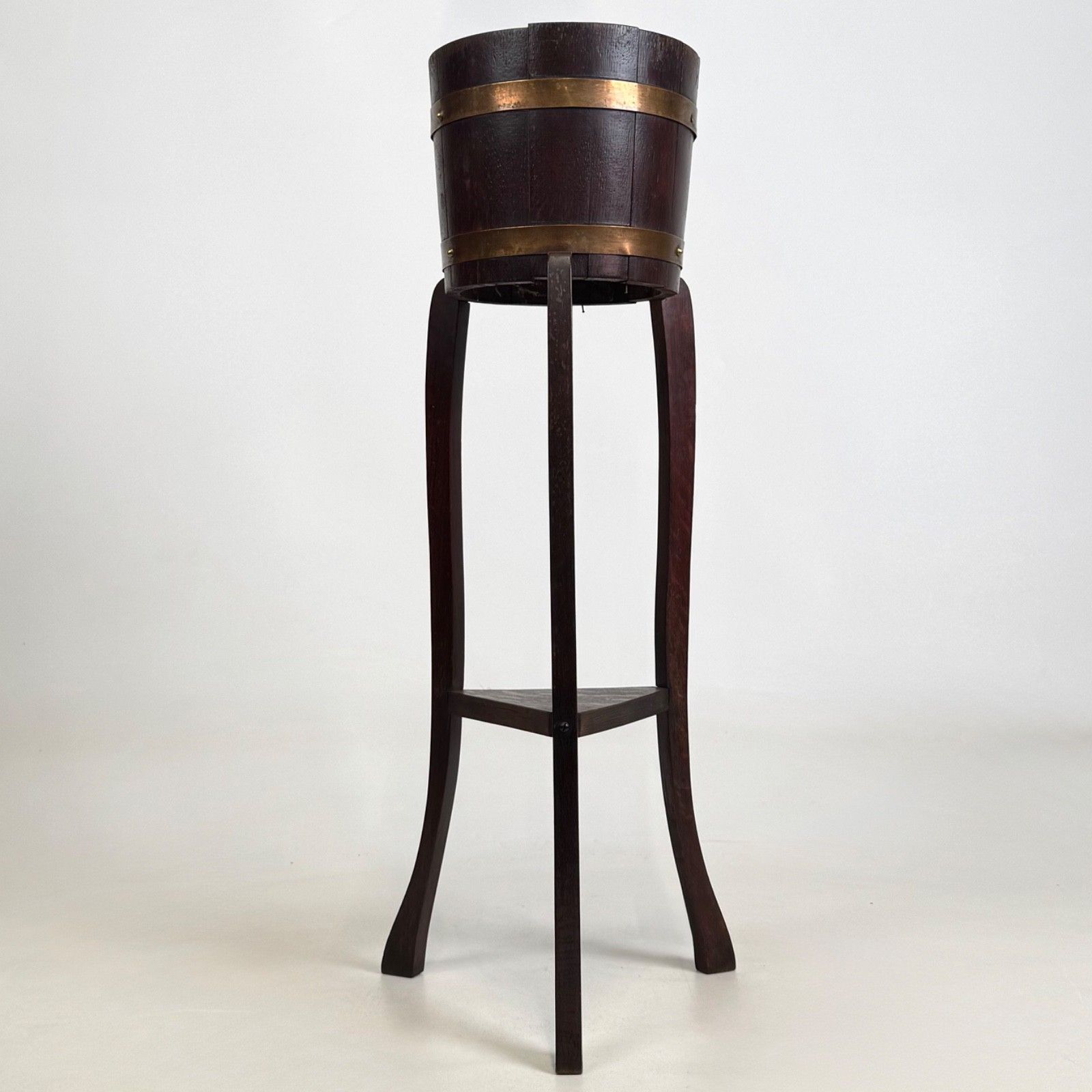 Antique 20th Century Brass Bound Barrel Plant Stand In Oak ( Af 5633 ) photo for sale