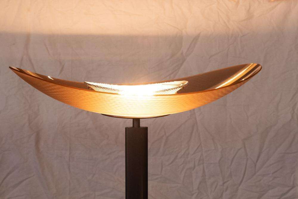 Verlichting Vintage Artemide Glazen Vloerlamp, Minimalistische Uplighter Jaren 80 photo
