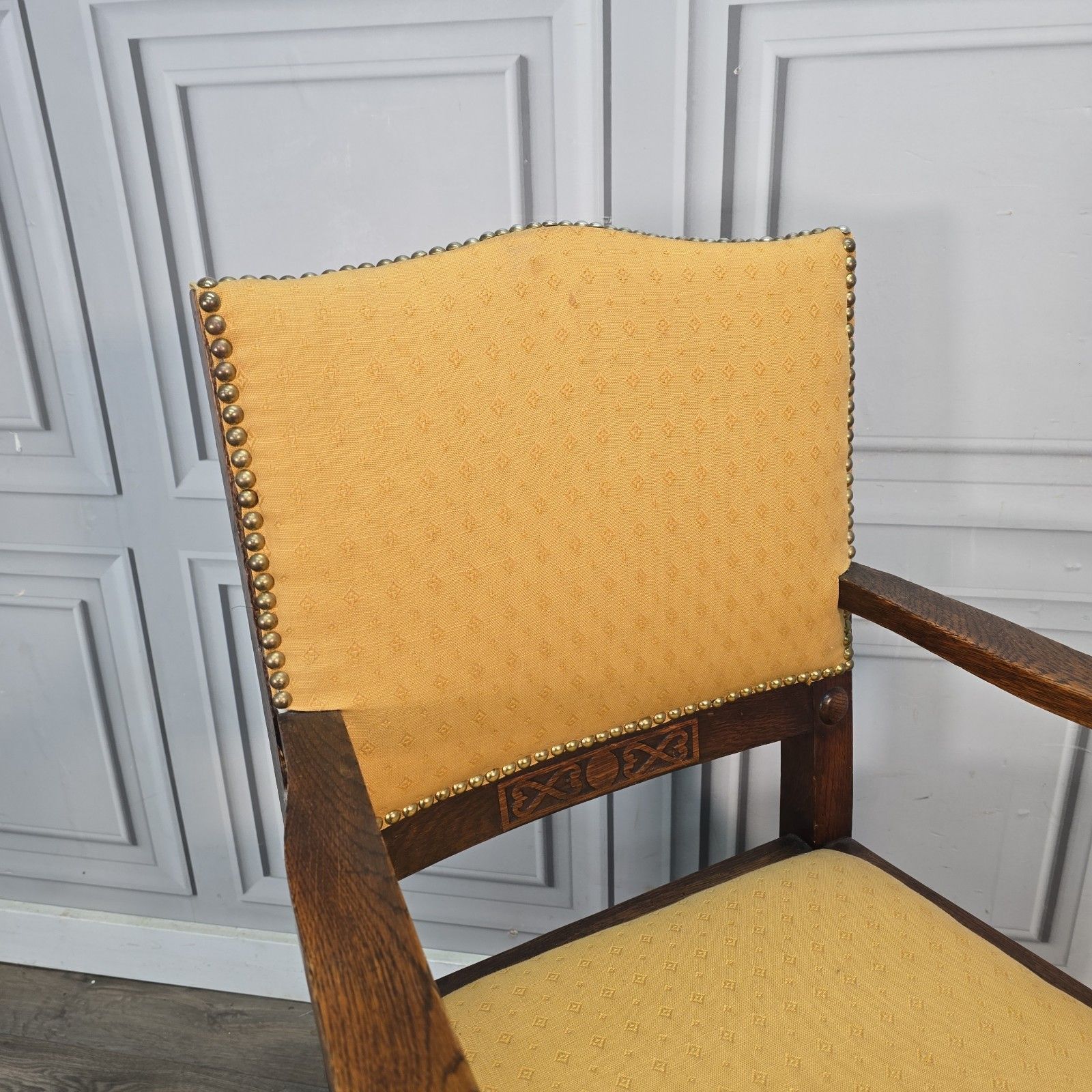 Antique Oak Armchair Carved Upholstered Seat Arts & Crafts Hall Chair Wooden photo vinterior
