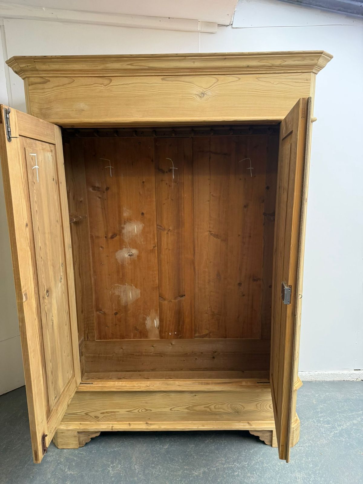 An Amazing Early Georgian Pine Massive Knockdown Wardrobe To Paint/Wax photo 1695.0