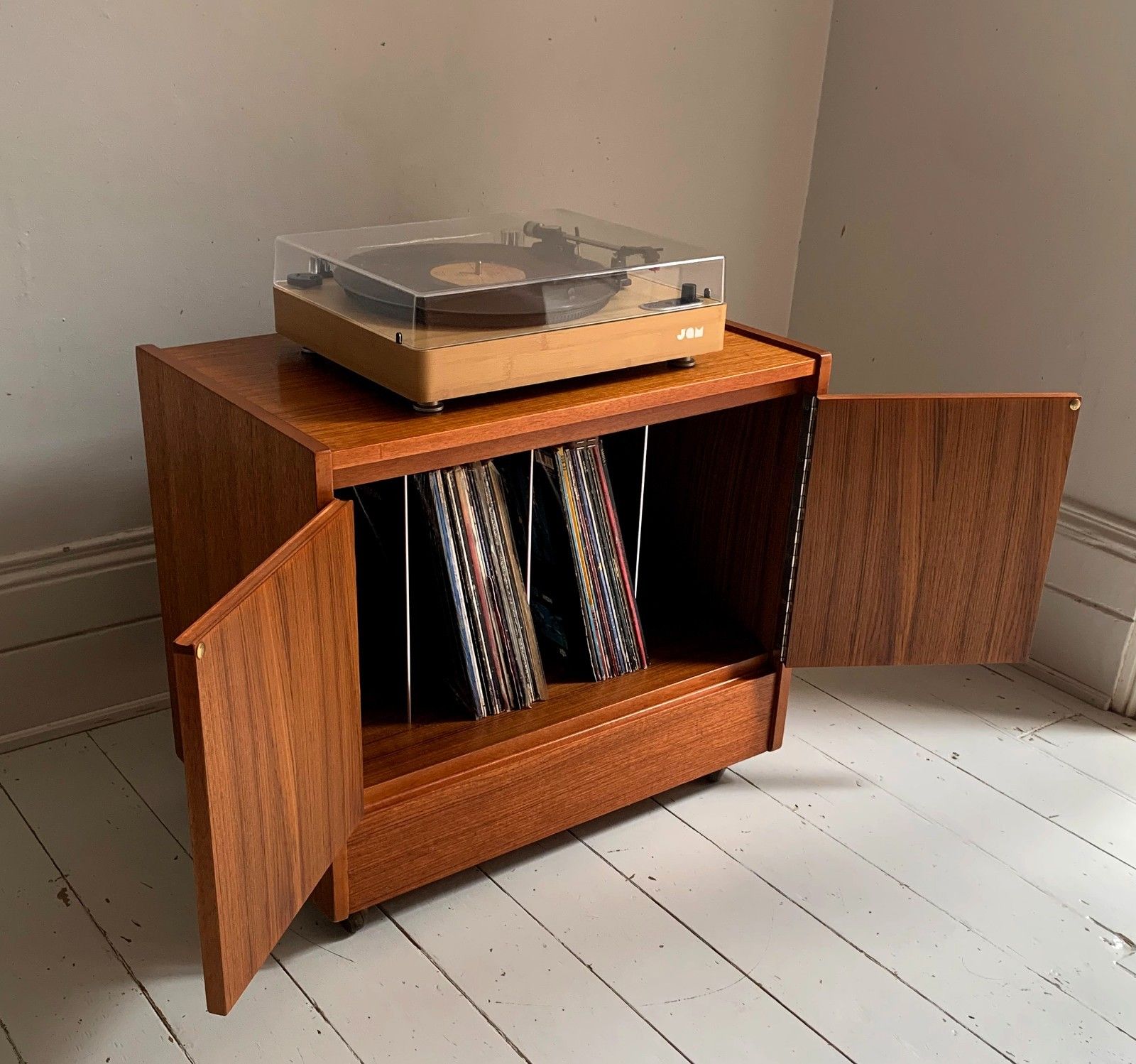 Mid Century Modern Teak Media / Vinyl / Record / Tape Cabinet On Castors