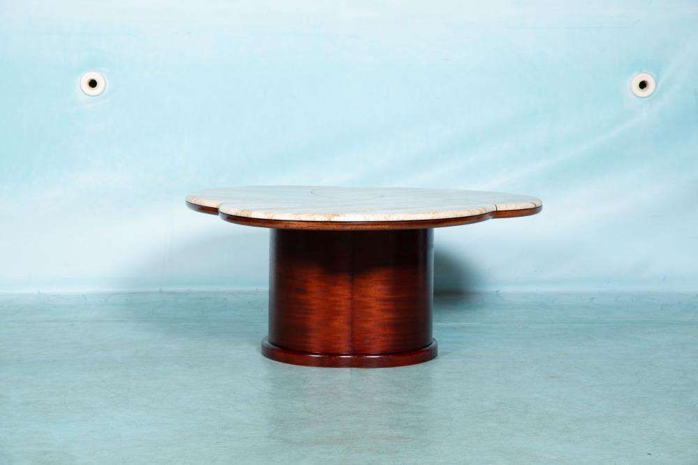 Mid Century Salontafel Van Travertijn, In De Stijl Van Jean Royère photo Meubels