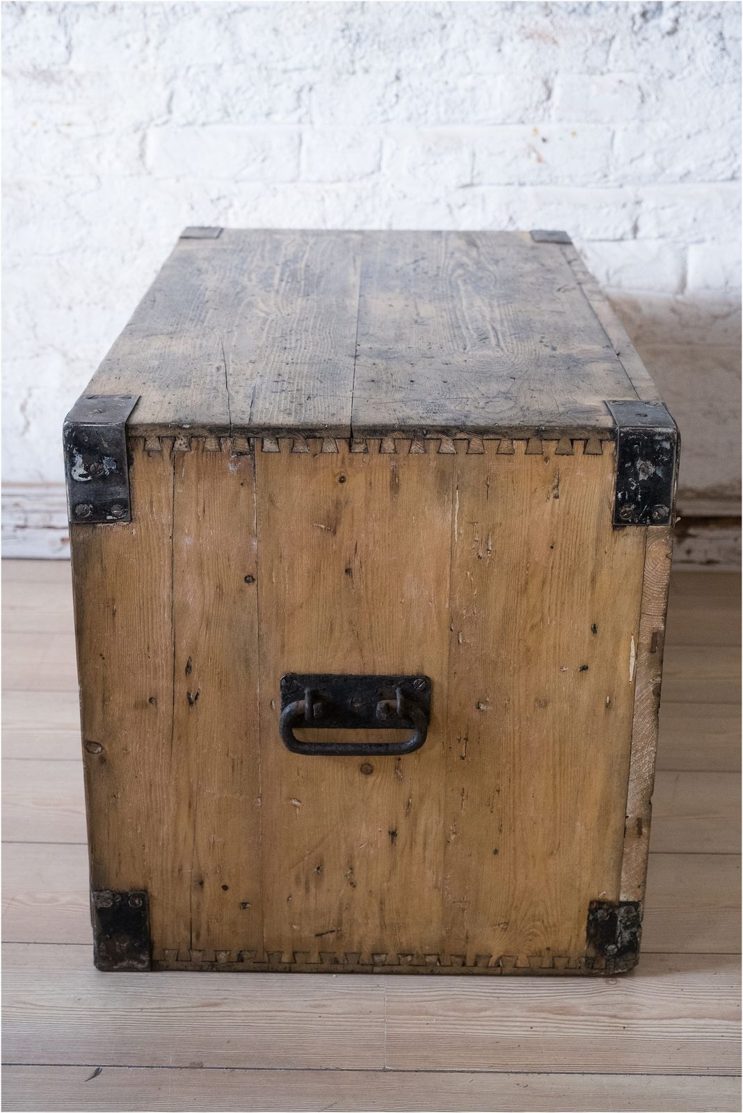photo buy 19th Century Campaign Chest Coffee Table British Army C1860 (965)