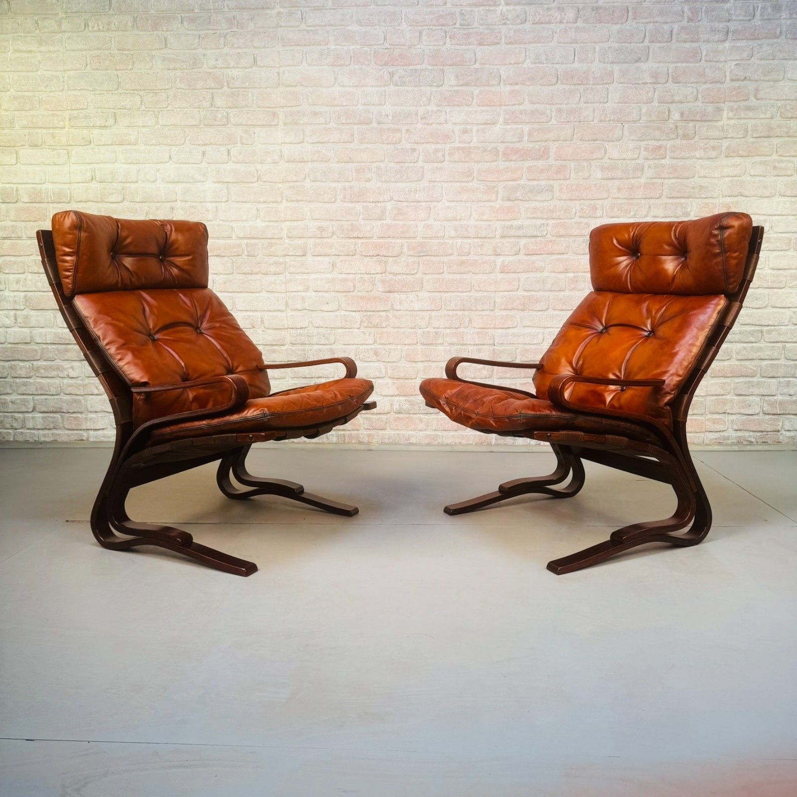 Vintage 1970s Hove Mobler Skyline Lounge Chairs Tan Leather Bentwood Beech photo 1073.0