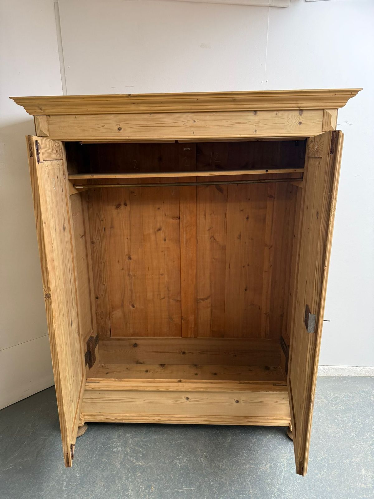 photo furniture A Stunning Large Victorian Pine Knockdown Wardrobe To Paint/Wax