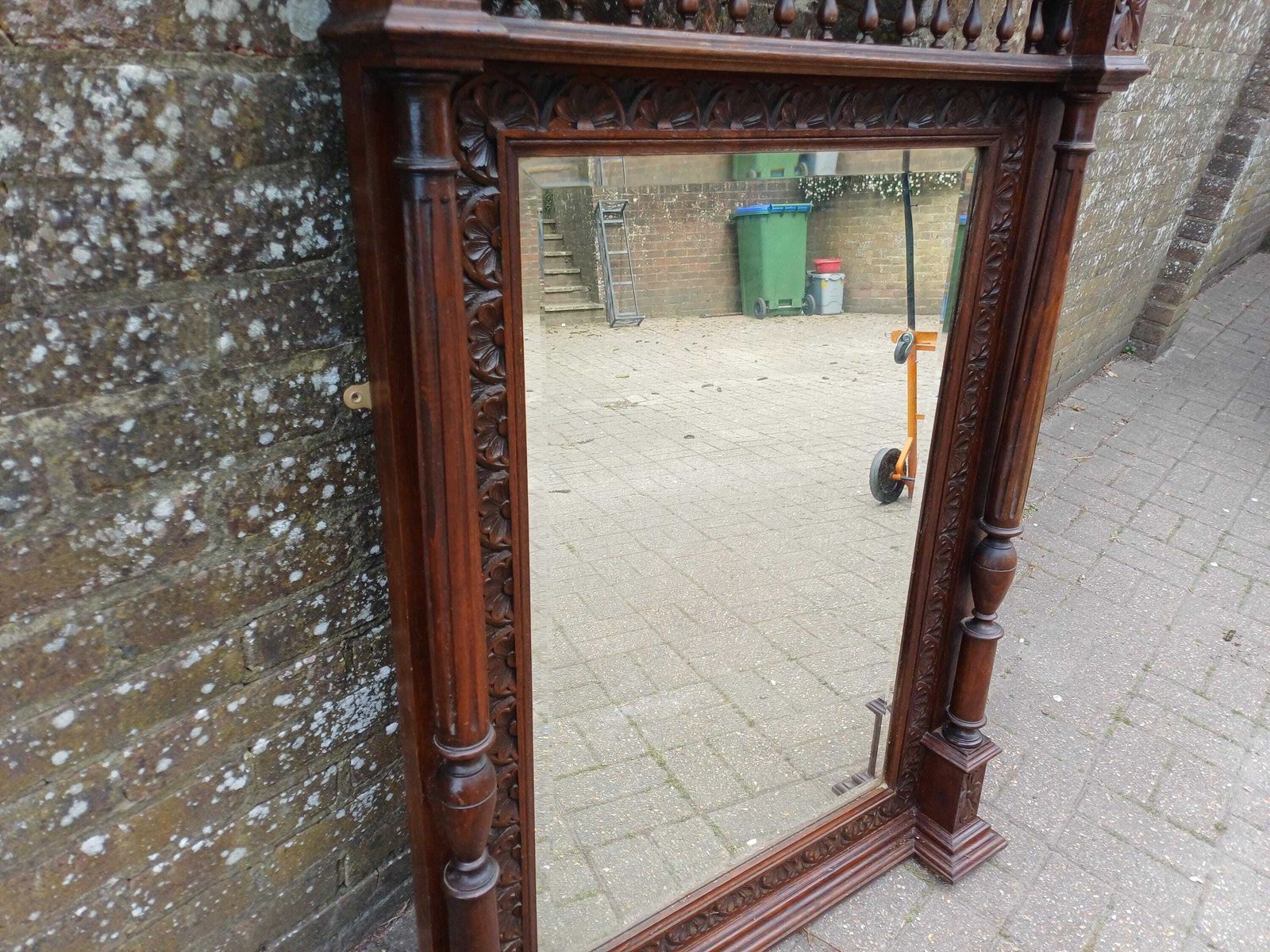 photo vinterior Antique French Over Mantel Mirror Carved Oak Ornate Wall Mirror Bevelled Glass Decorative Pediment Columns