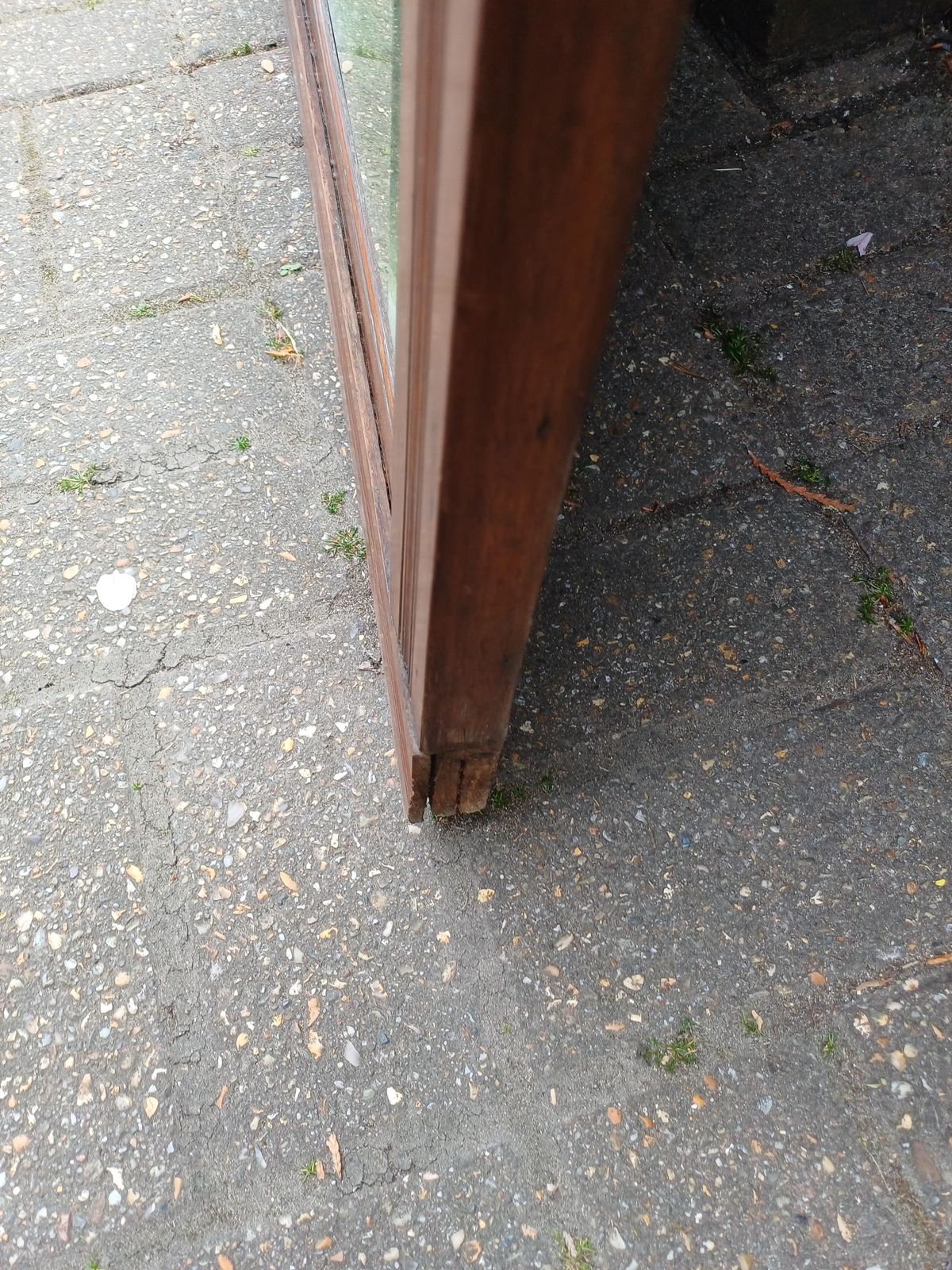 photo vintage Massive Victorian Over Mantel Mirror Mahogany Wall Mirror Antique Bevelled Glass Fluted Frame Top Quality