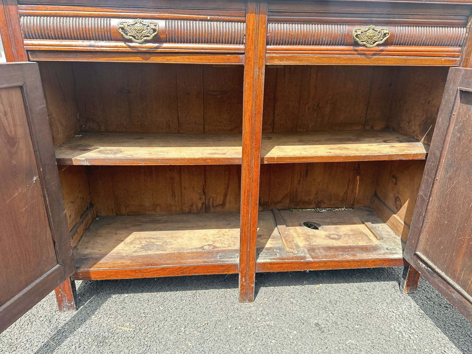 Beautiful Edwardian Carved Mahogany Mirrorback Chiffionier Sideboard photo 55.0