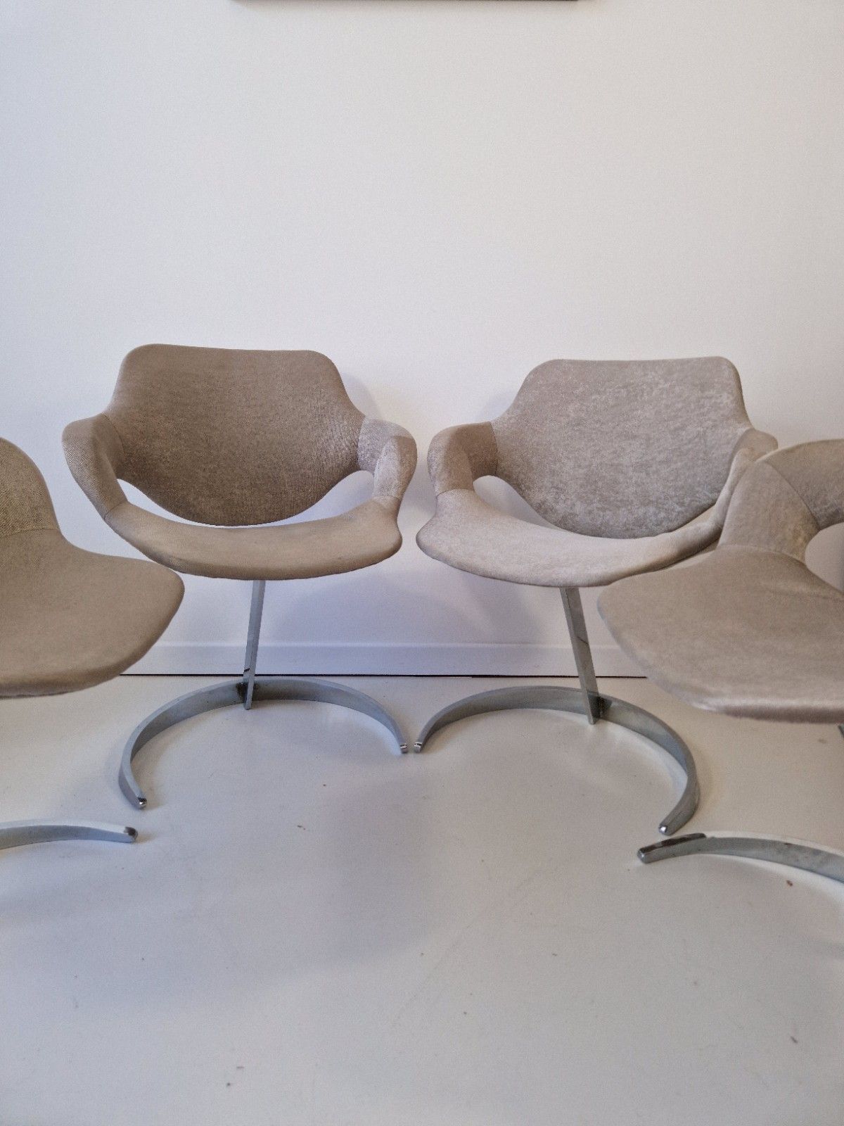 3250.0 Set Of 4 Boris Tabacoff Sphinx Style Cantilever Dining Lounge Chairs 1970 photo