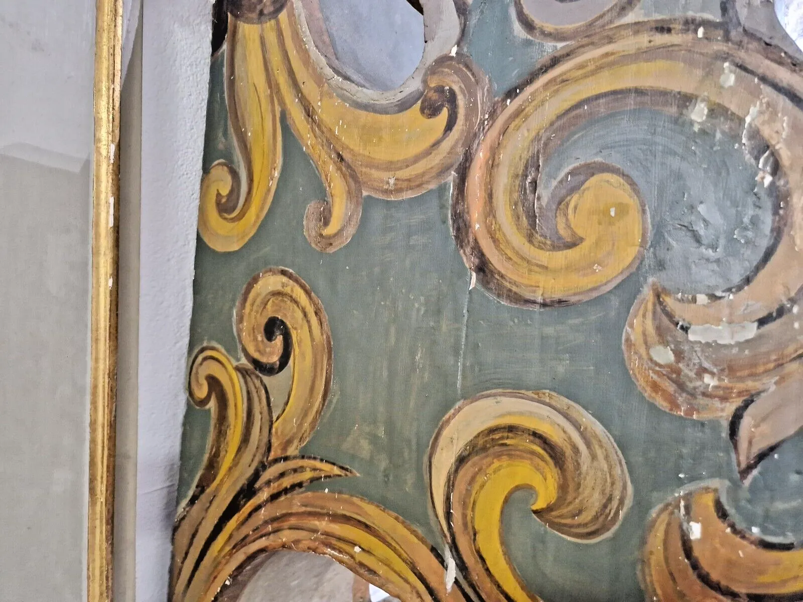 photo for sale Pair Of 18th Century Giltwood Corbels Antique Italian Rococo Carved Wood Shelves